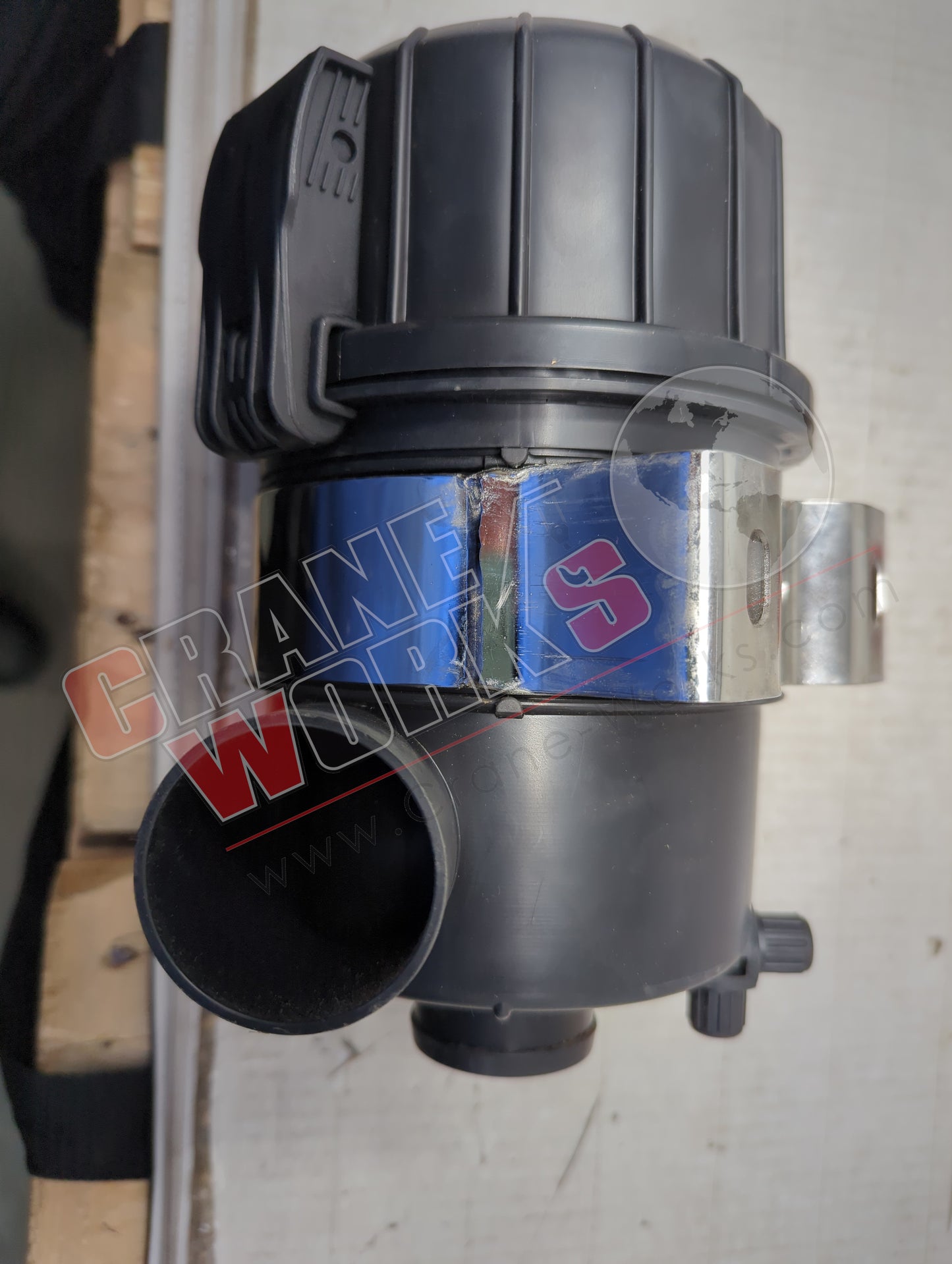 ENG-109 | New Air Filter Housing Assembly