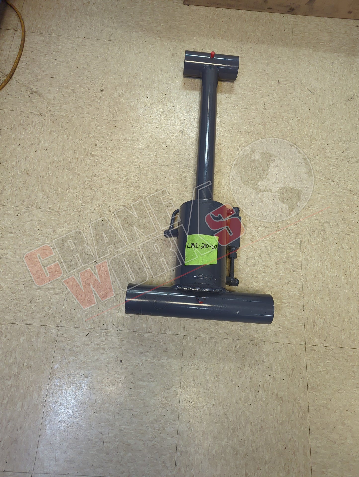 LM1-210-03 | New Tilt Cylinder, Loadmac