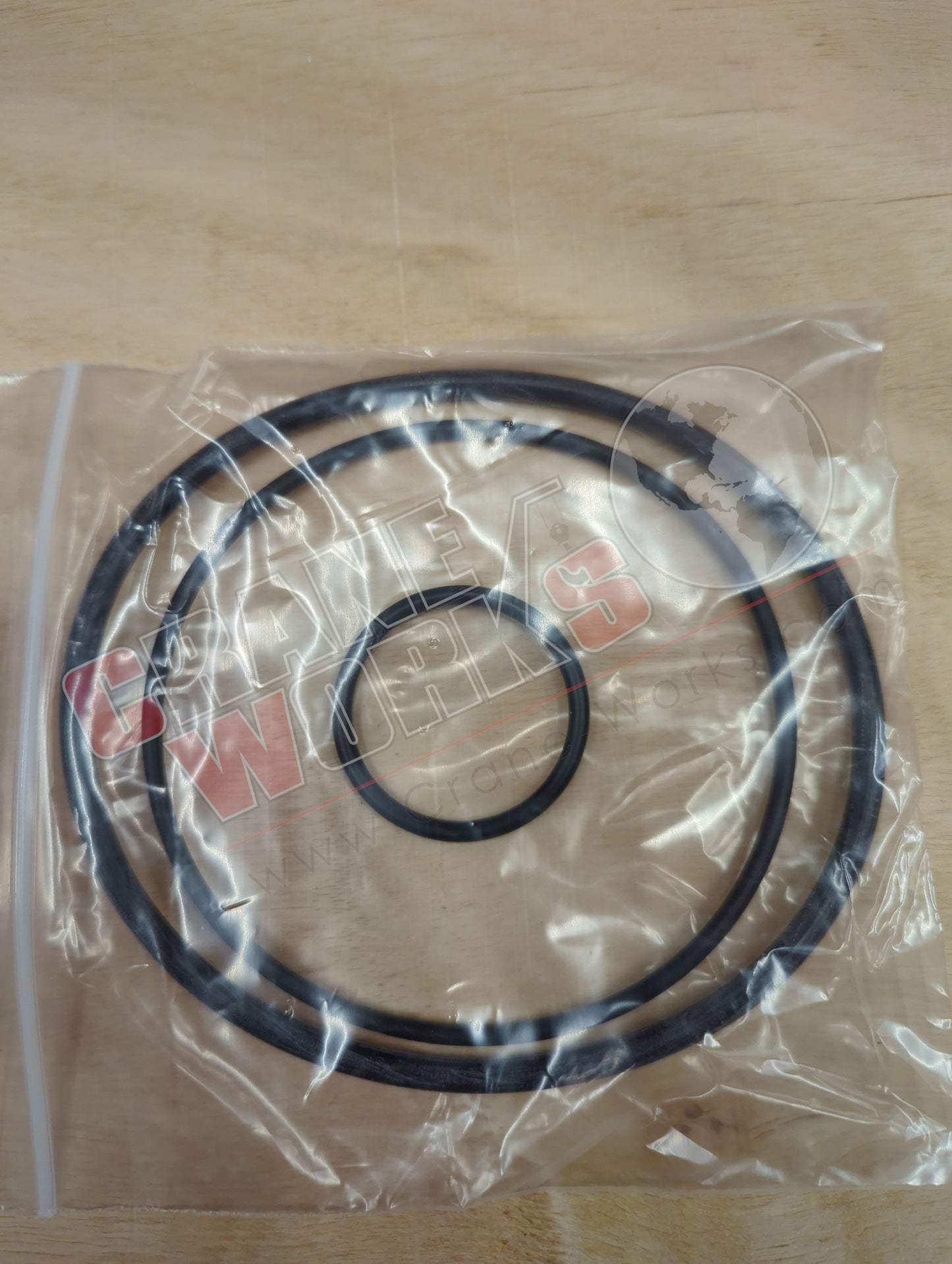 PF7748 | New Fuel / Water Filter Fs19624