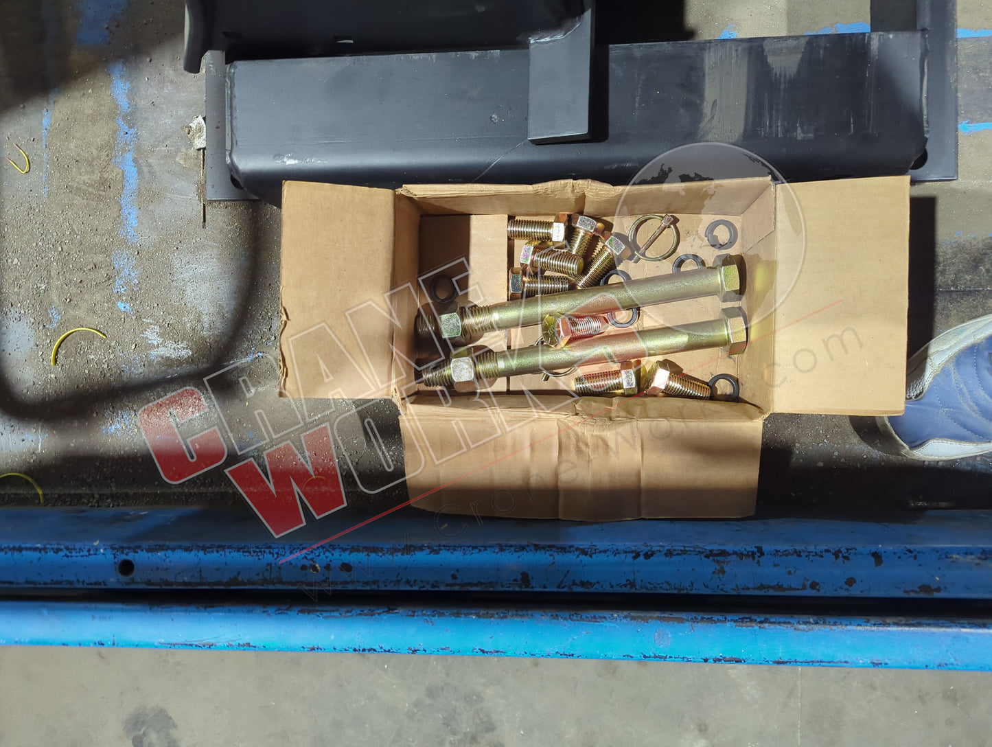 M25716 | New Kit, Adjustable Wheel Stop