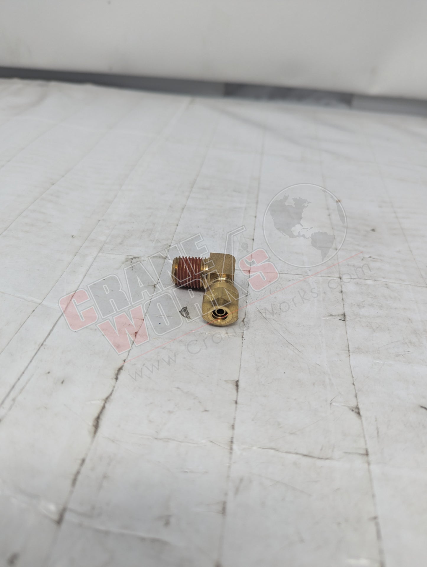 Picture of 10773, a  New Elb, Male, 90 Nta Air Brake, 1/4X1/4, angle 2.