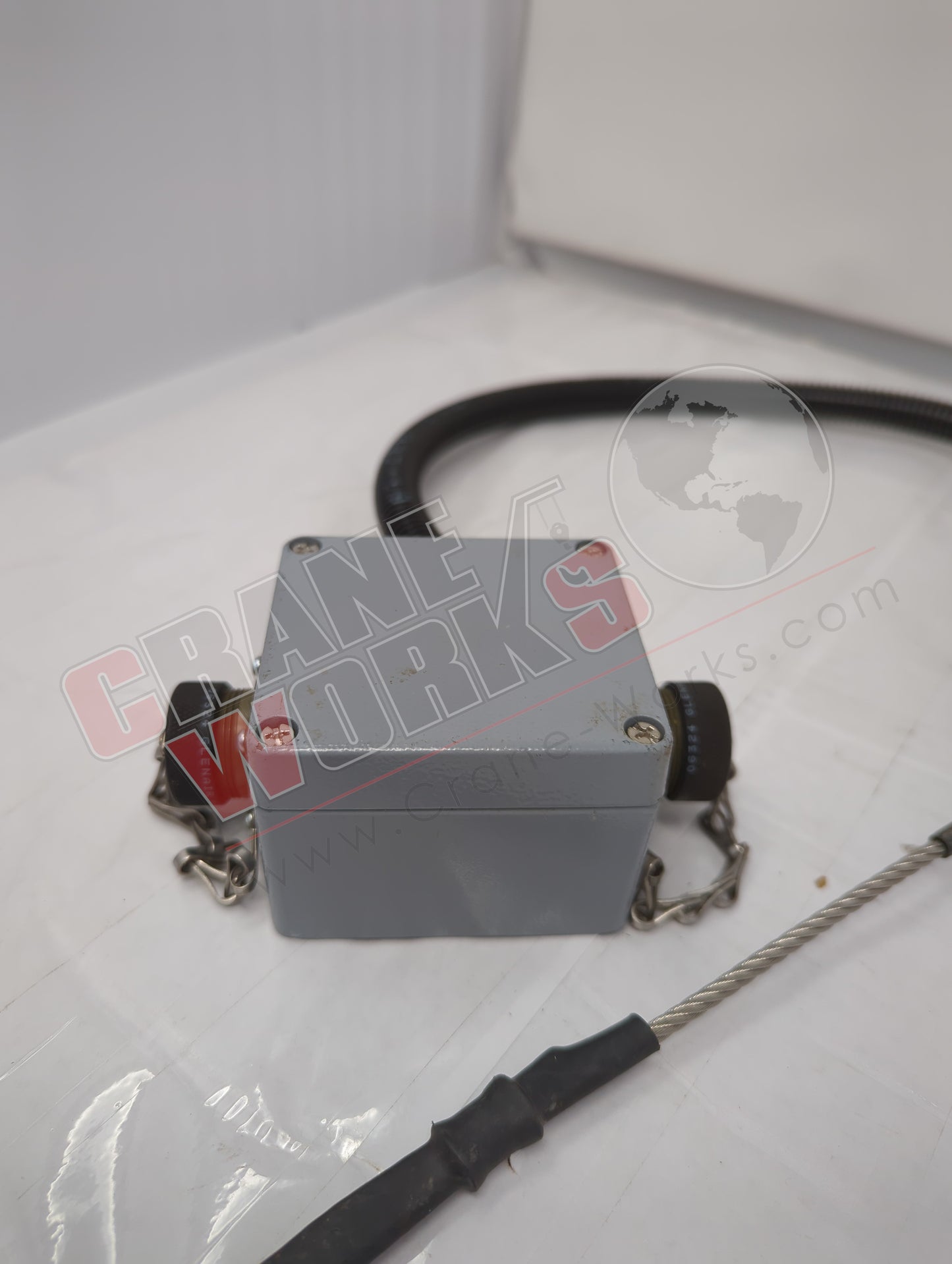 4800574.510 | New Switch; A2B & W/Jxn Box