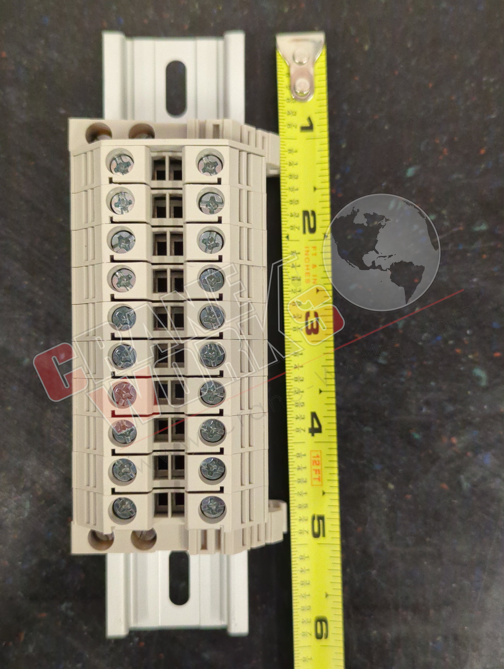 Picture of DK6N, a  New Terminal Block Box 50Amp 600 Volt, angle 6.