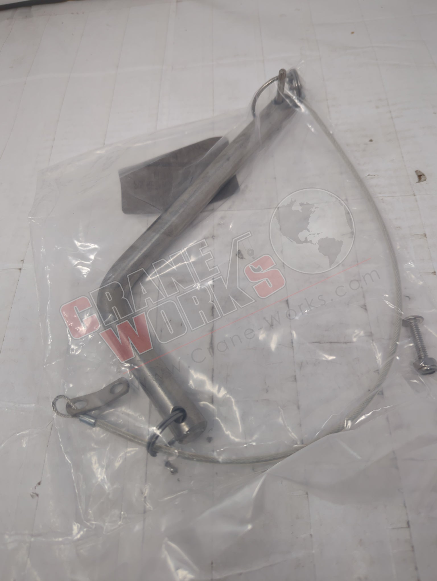 Picture of 90024968, a  New Retaining Pin W/ Tether, angle 2.