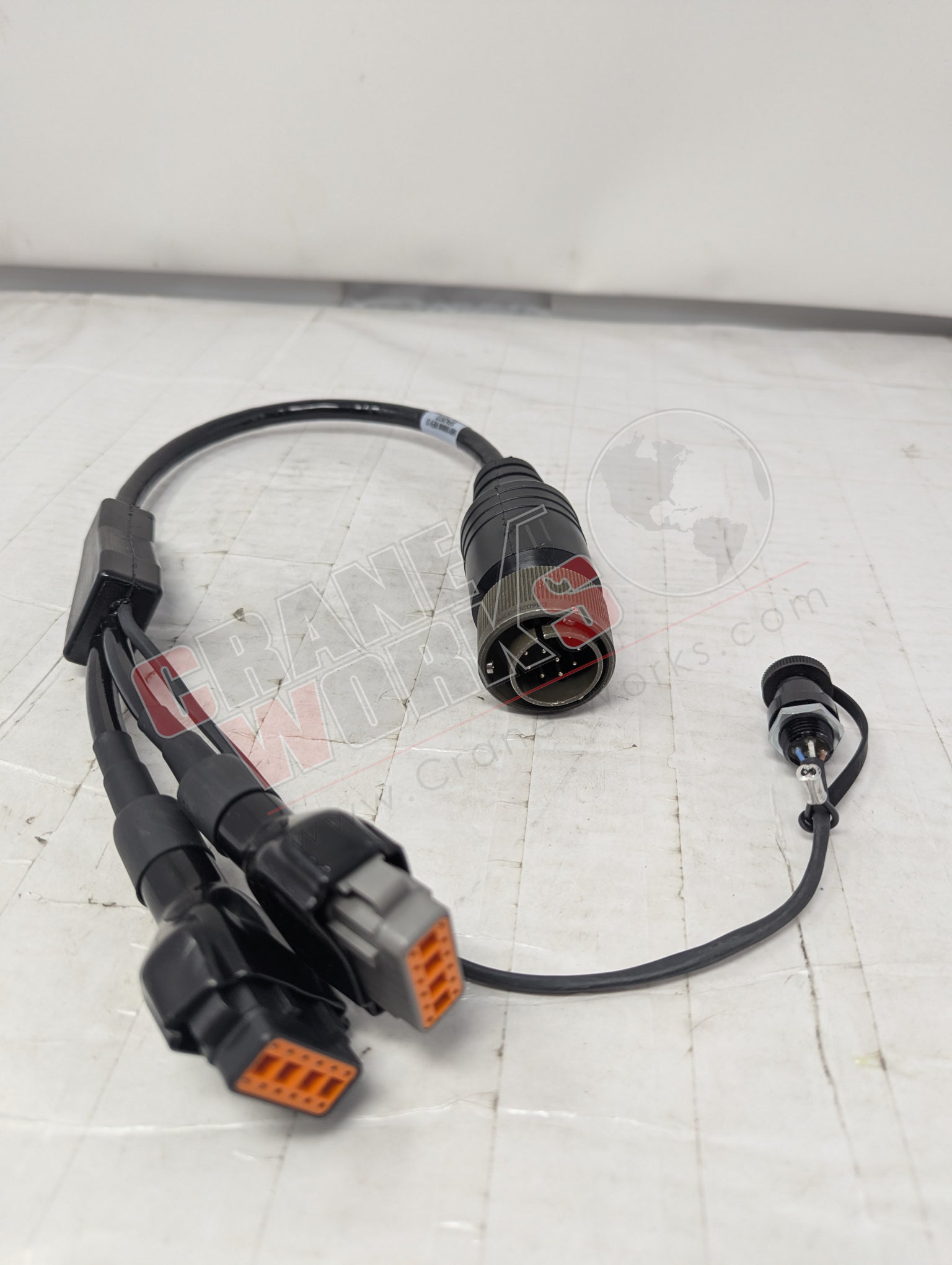 Picture of 680180000, a  New Harness Fm Non-Prop 11Pin Plug.