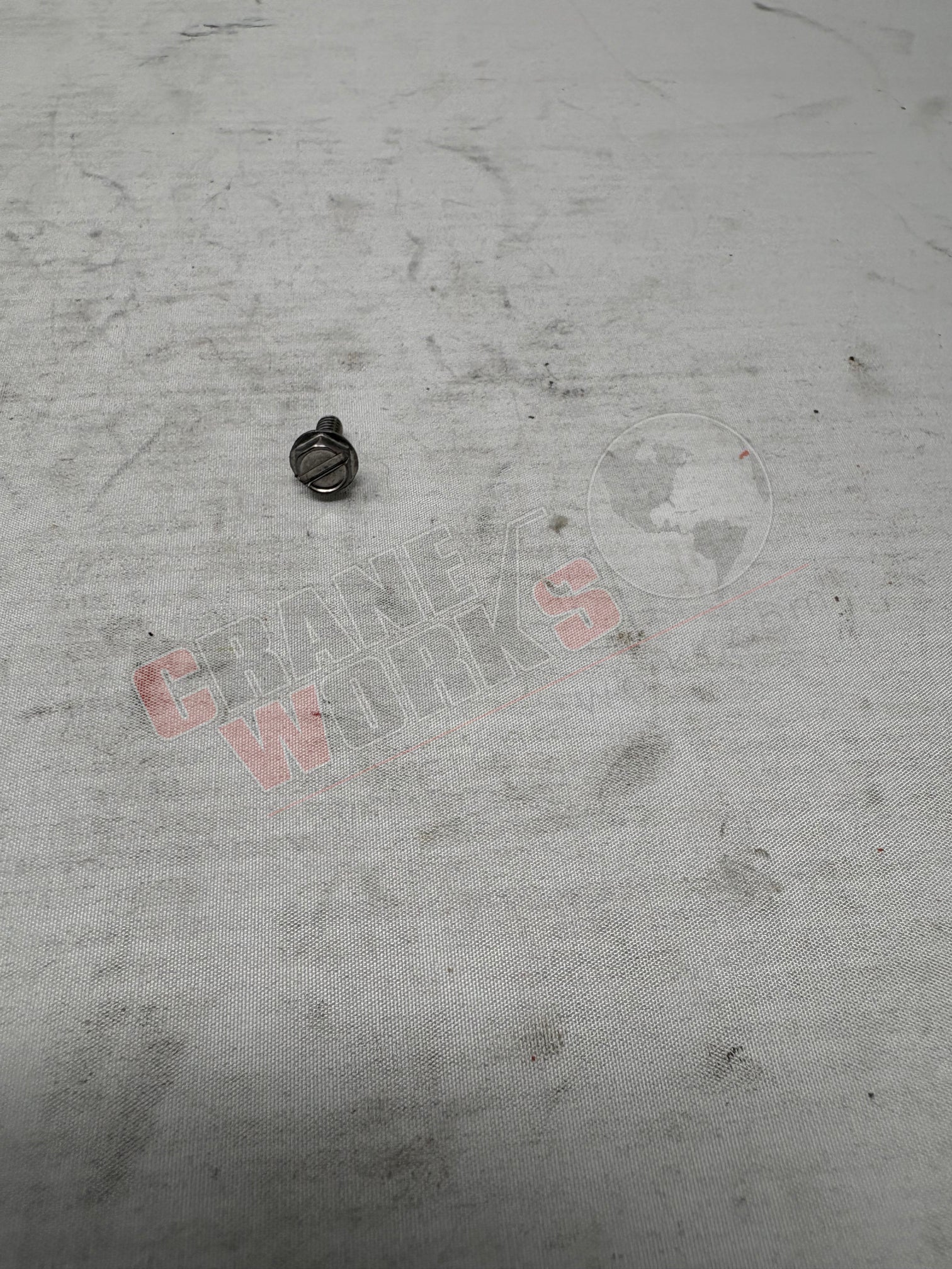 Picture of 6609119.500, a  New Screws (12 Per 6609119), angle 4.