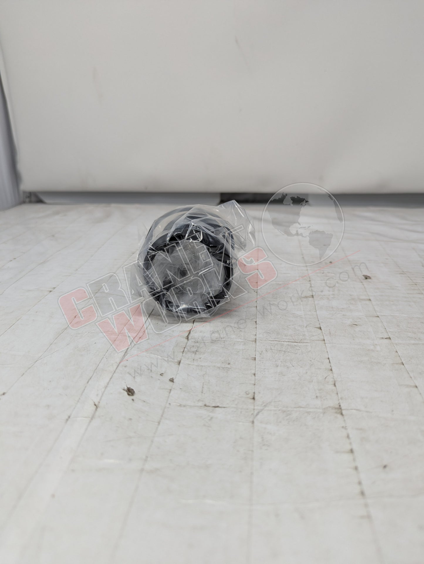 Picture of 94747518212, a  New Fuel Pre-Filter, angle 2.