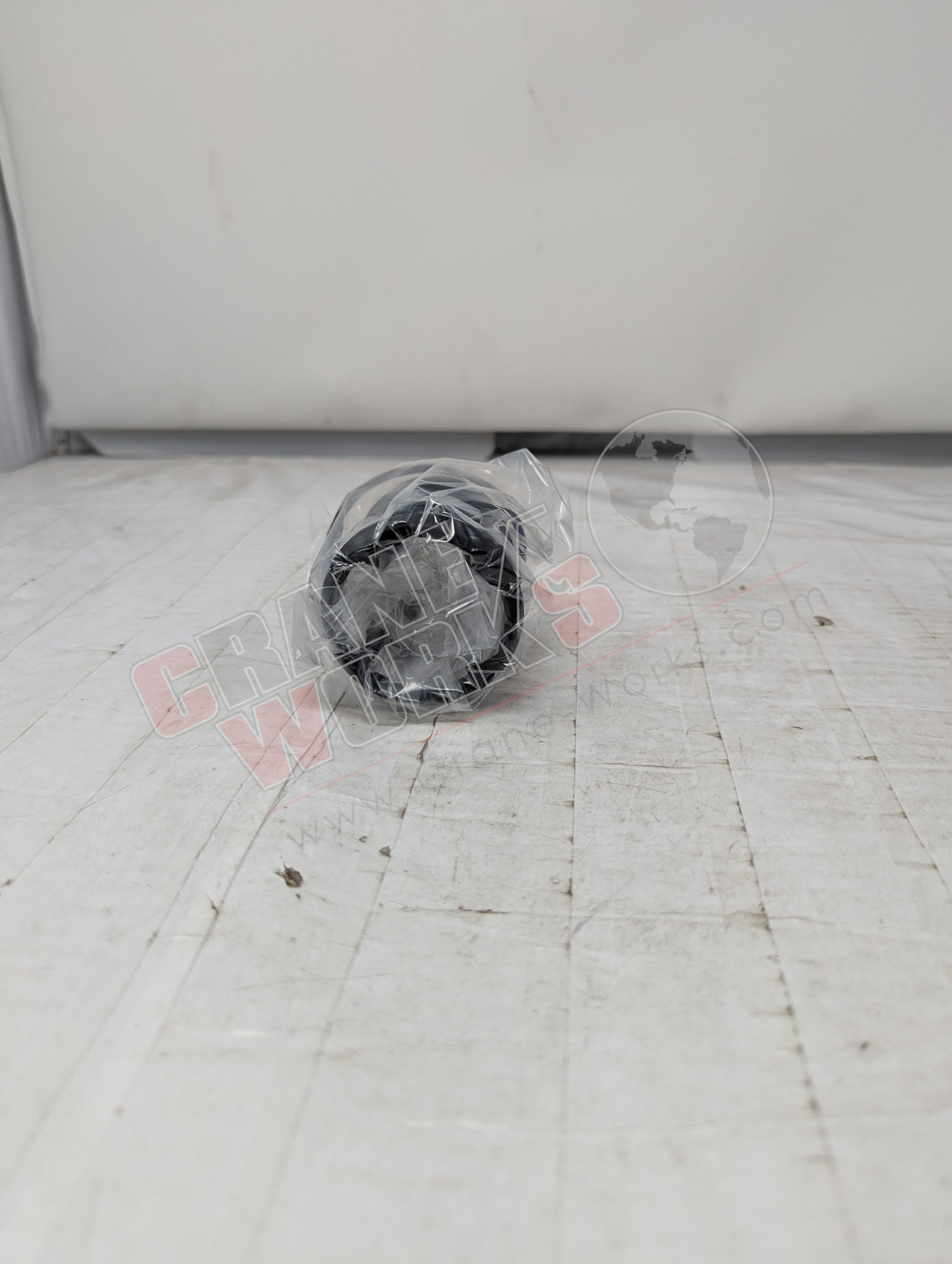Picture of 94747518212, a  New Fuel Pre-Filter, angle 2.