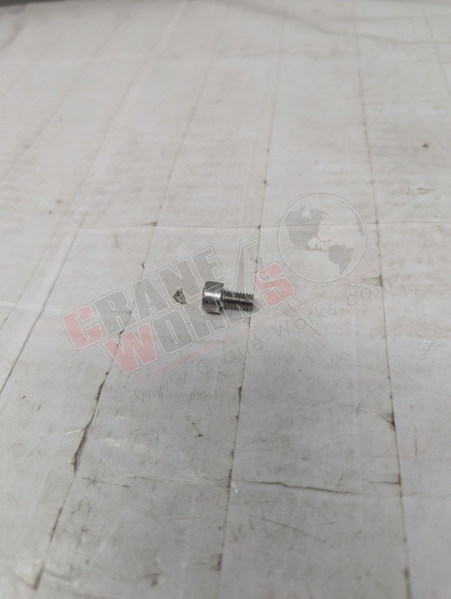 Picture of Es 414M, a  New Cylinderhead Screw (Es 879M Old#), angle 2.