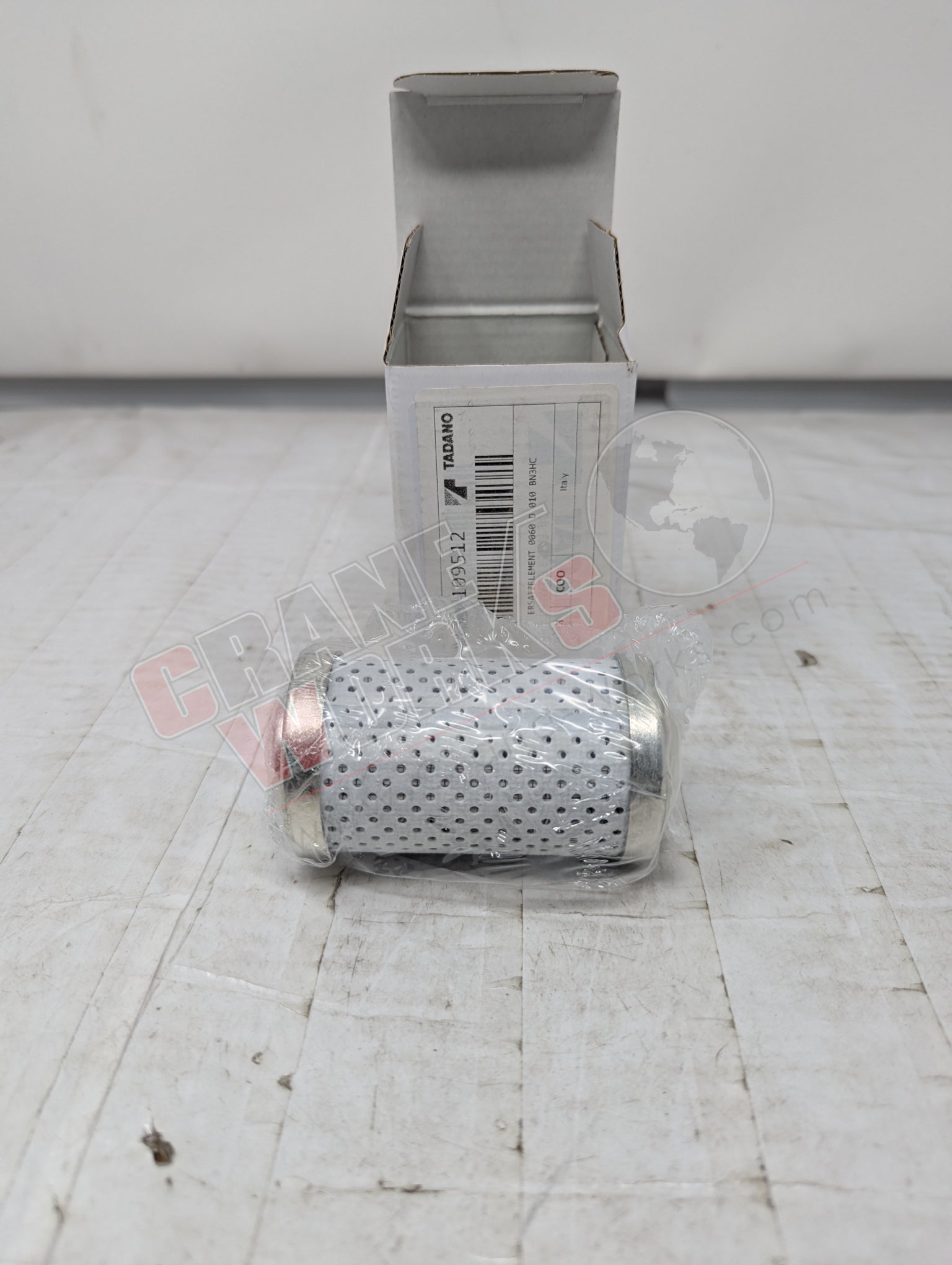 Picture of 94700109512, a  New Filter Element, H.P., angle 3.