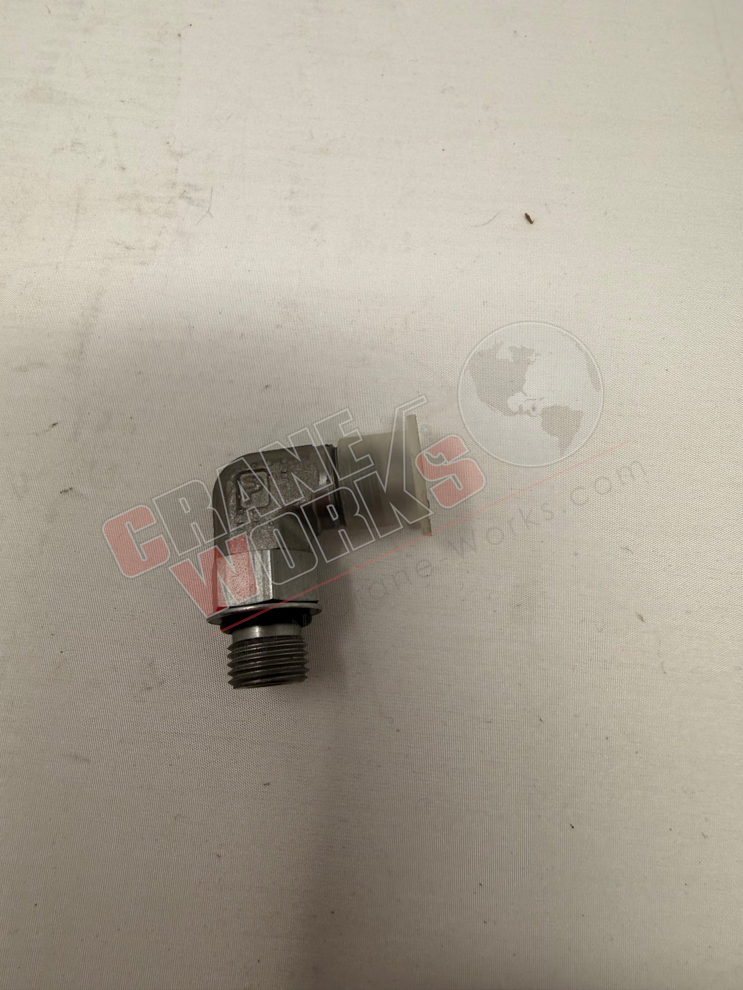 Picture of 6-5 C5Ox-S, a  New Straight Thread Elbow, angle 2.