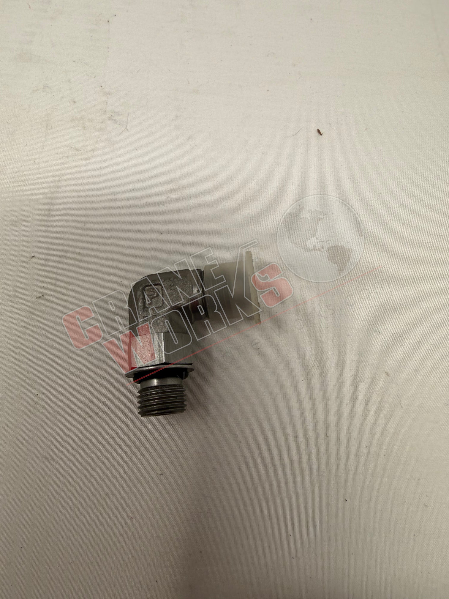 Picture of 6-5 C5Ox-S, a  New Straight Thread Elbow, angle 2.