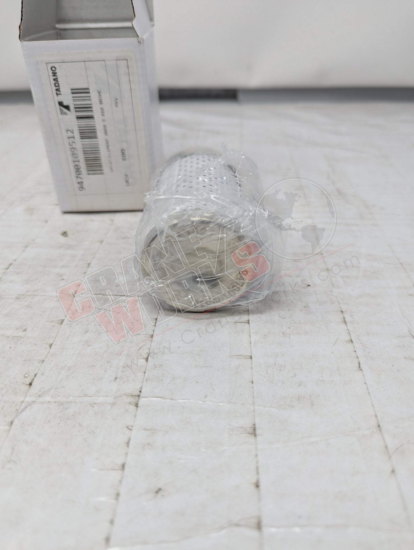 Picture of 94700109512, a  New Filter Element, H.P., angle 2.