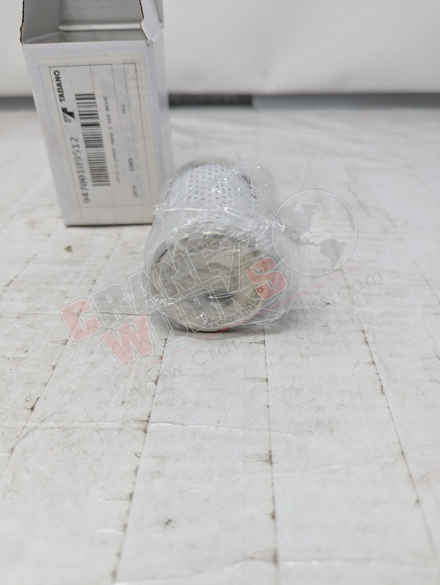 Picture of 94700109512, a  New Filter Element, H.P., angle 2.