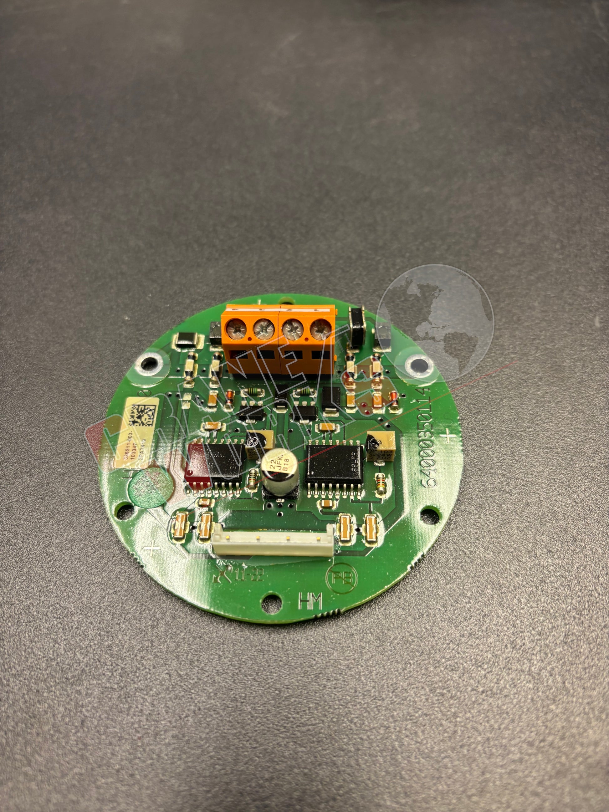 Picture of 9333107495, a  New Servo Pot And Board Assy, angle 2.