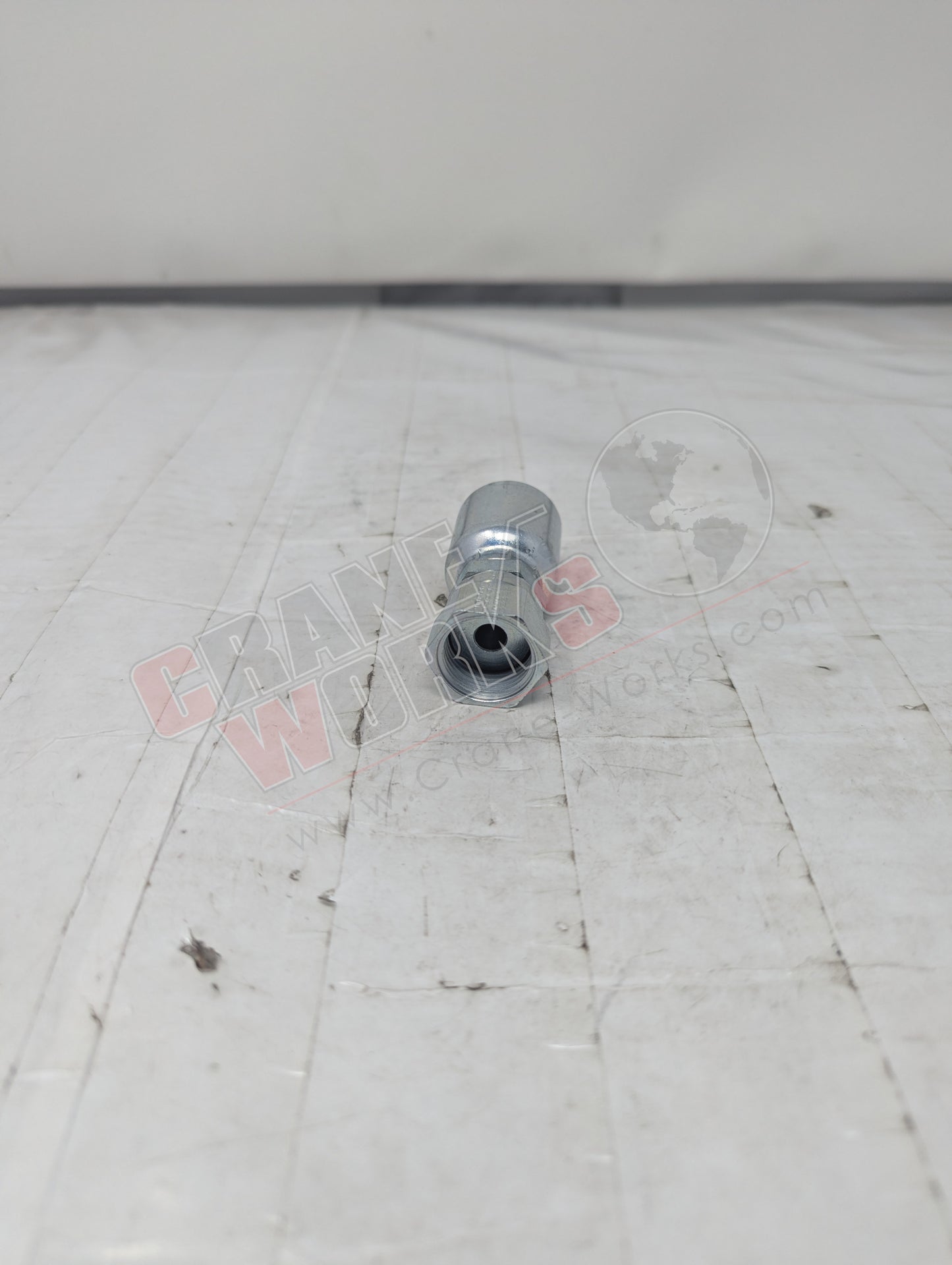 Picture of Kp80003, a  New 1/2" Tube X 3/8" Hose, Fem Seal Lok Swivel, angle 3.