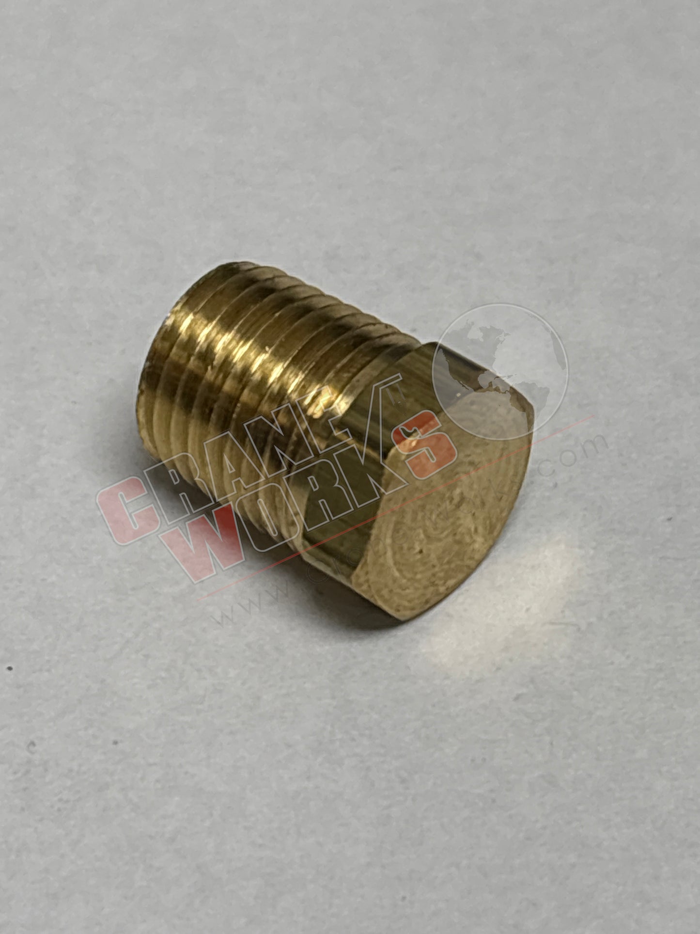 Picture of 121-B, a  New Pipe Plug, 1/4, angle 2.