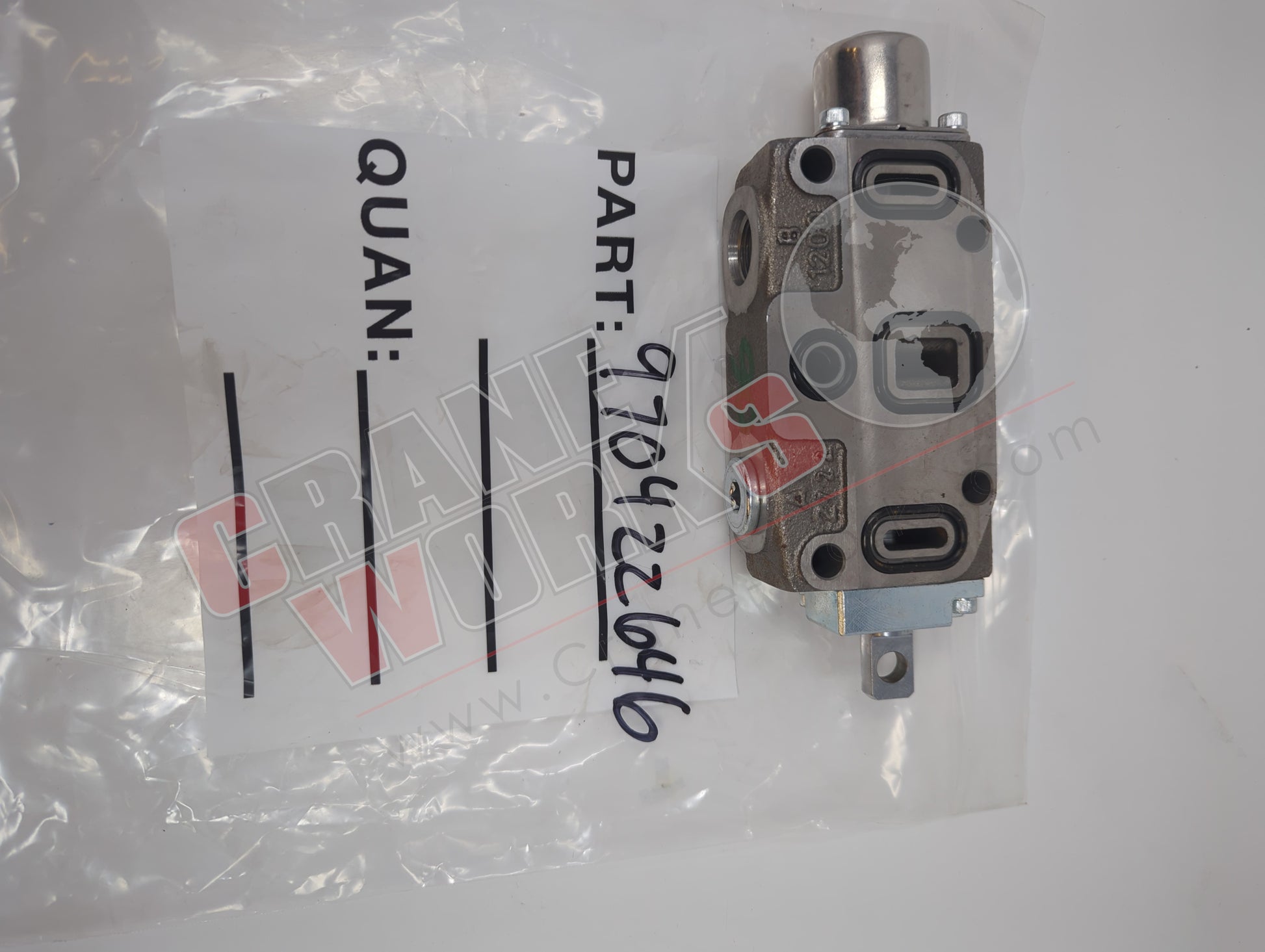 Picture of 970422646, a  New Hydraulic Valve 1 Spool Valve Section Selector Det.