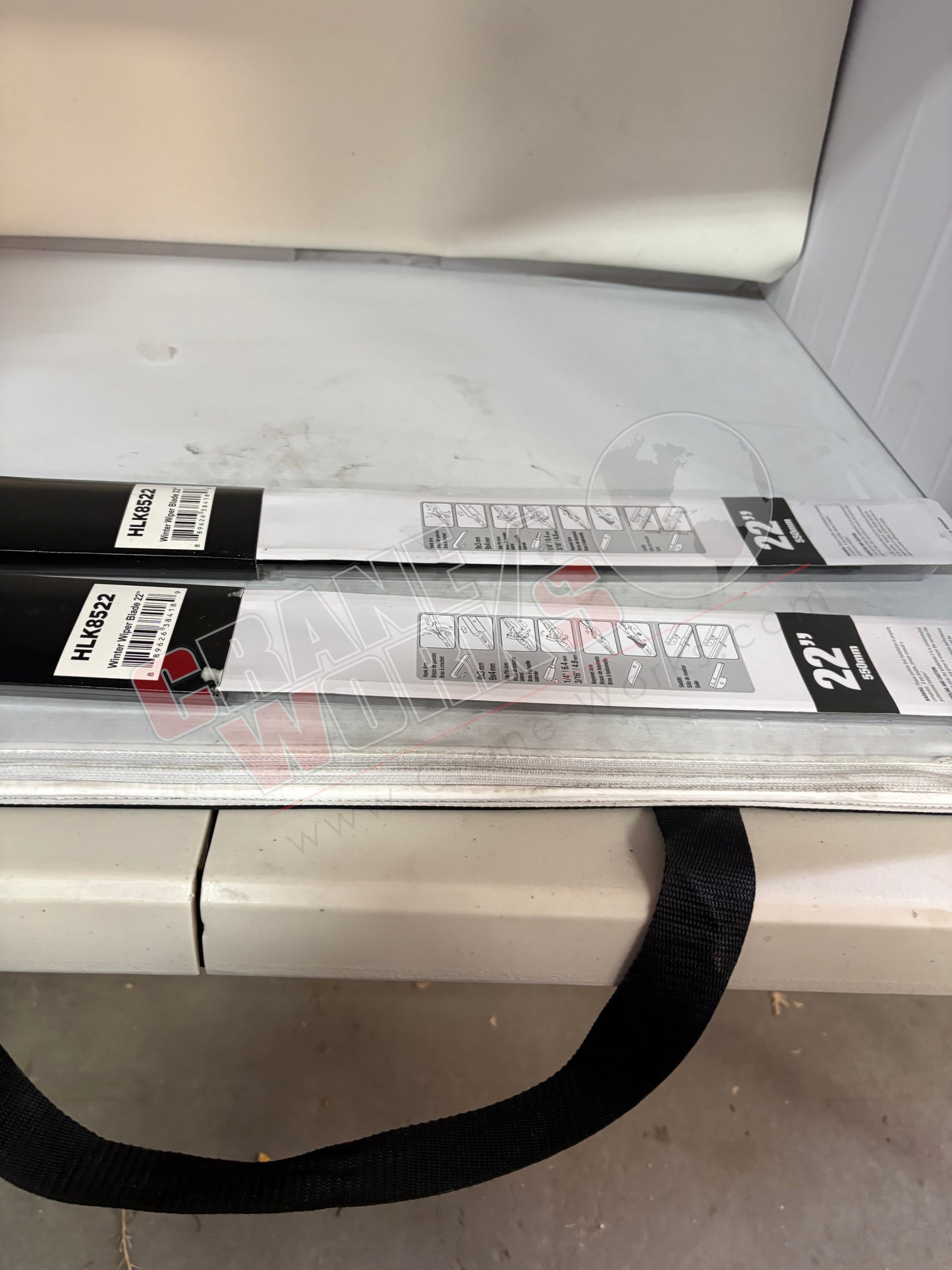 Picture of Xc22, a  New Wipers,Windshield.