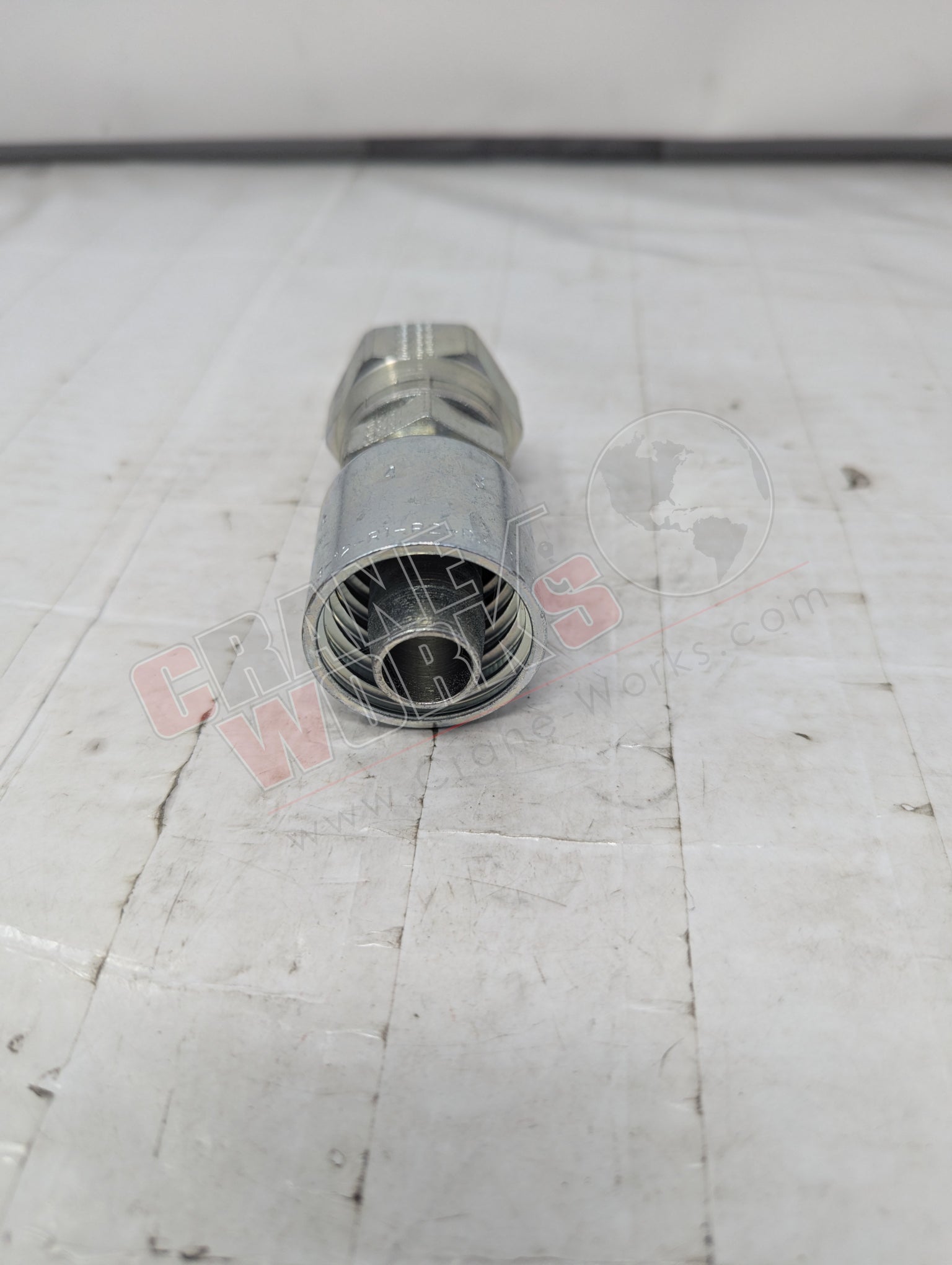 Picture of Kp81317, a  New Parkrimp  Fm Jic Svl 1 Tube X 3/4 Hose, angle 4.