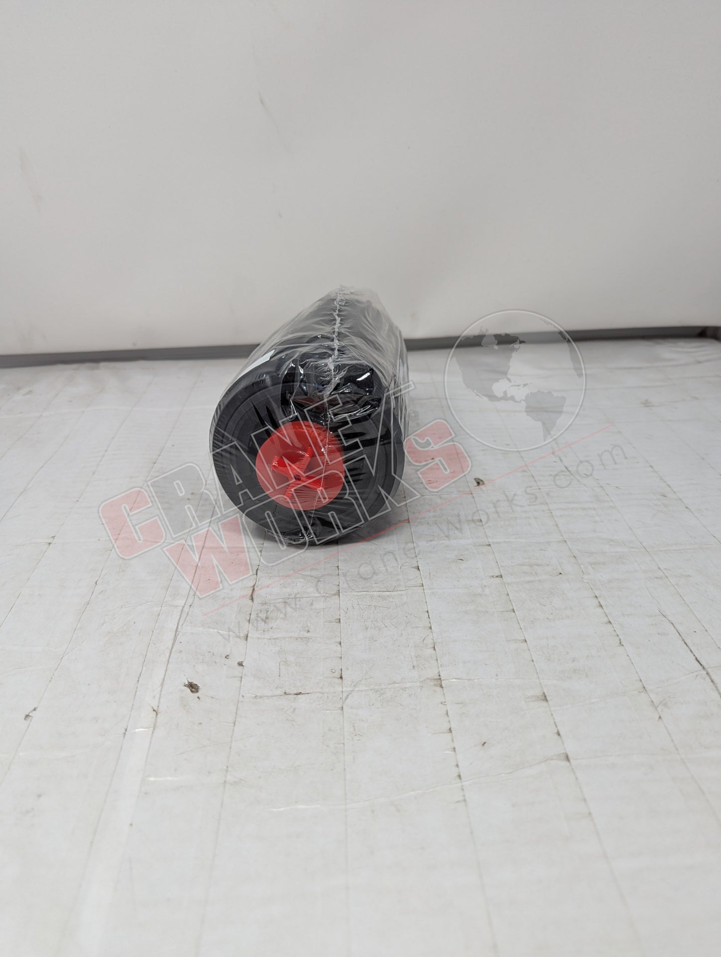 Picture of Ff63054Nn, a  New Fuel Filter, angle 2.