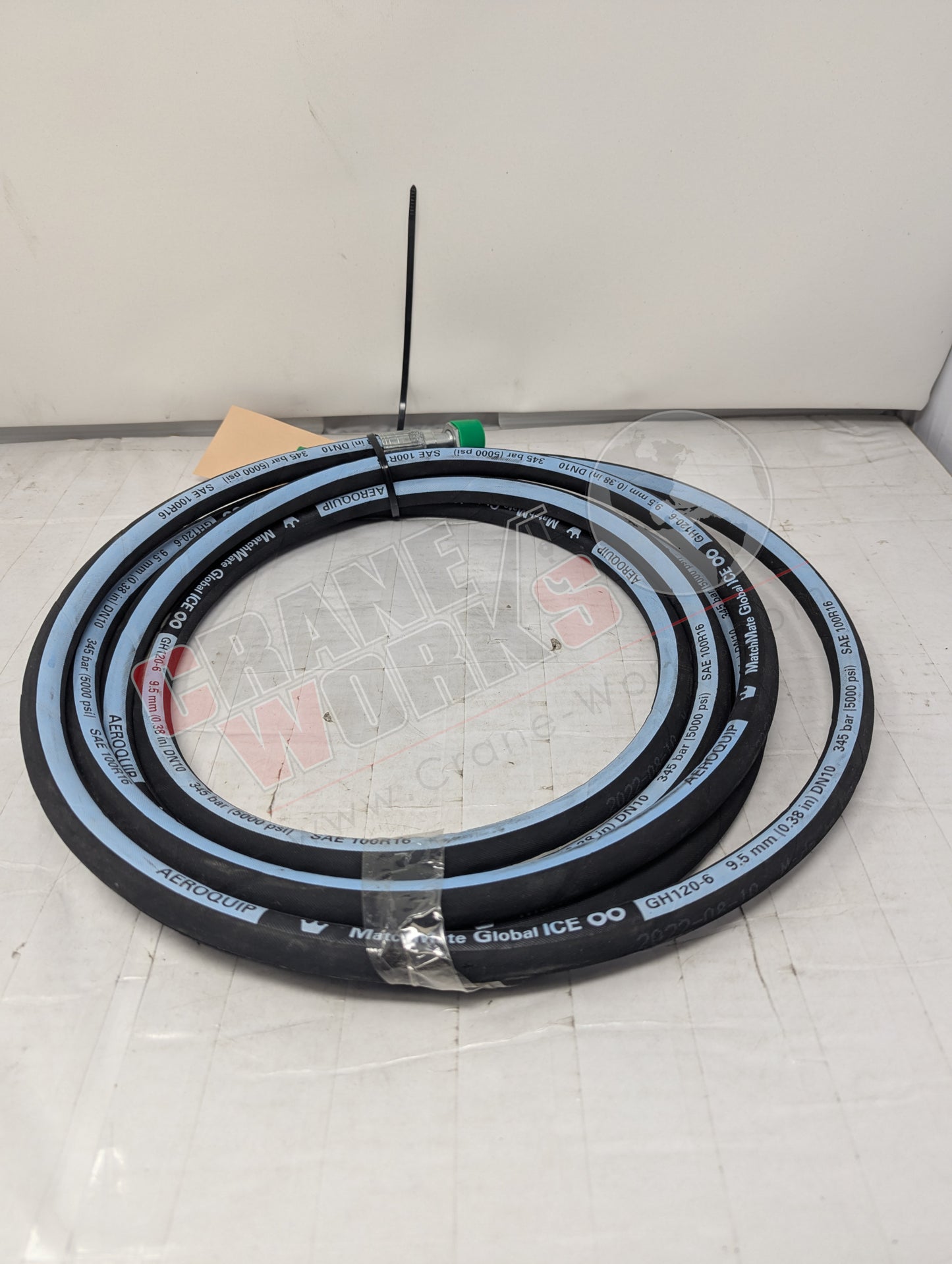 Picture of 30500.06384, a  New Hose Assy Str/Str, angle 2.