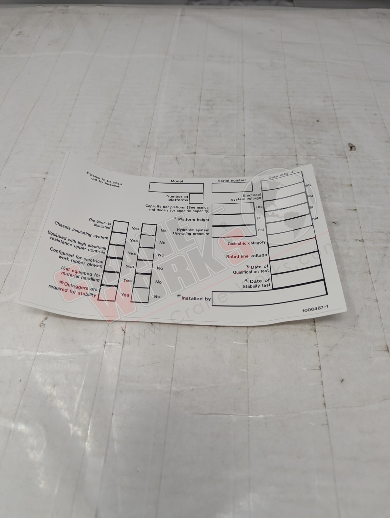Picture of 1006487-1, a  New Backing Data Plate, angle 2.