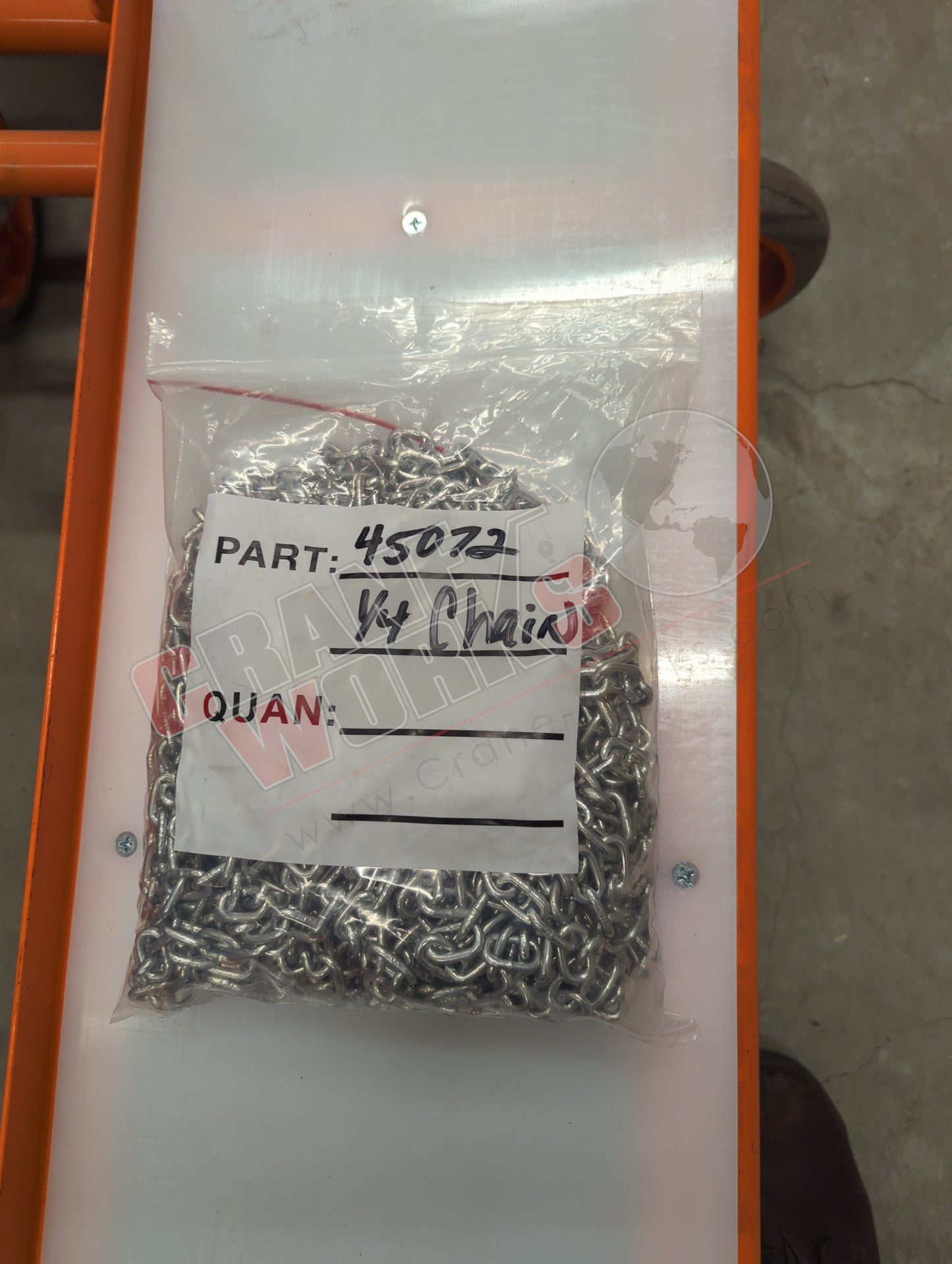 Picture of 45072, a  New 1/4" Chain.