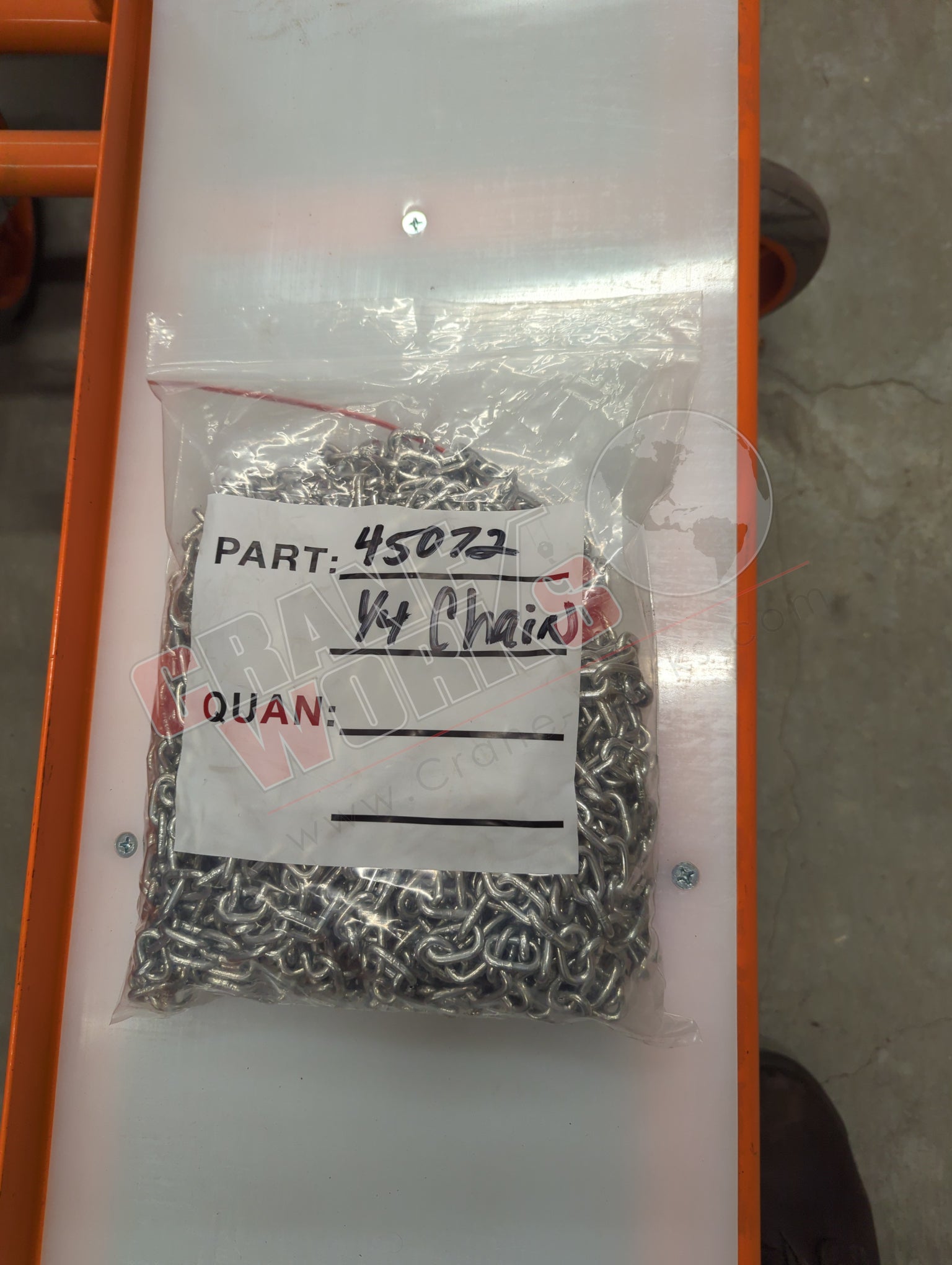 Picture of 45072, a  New 1/4" Chain.