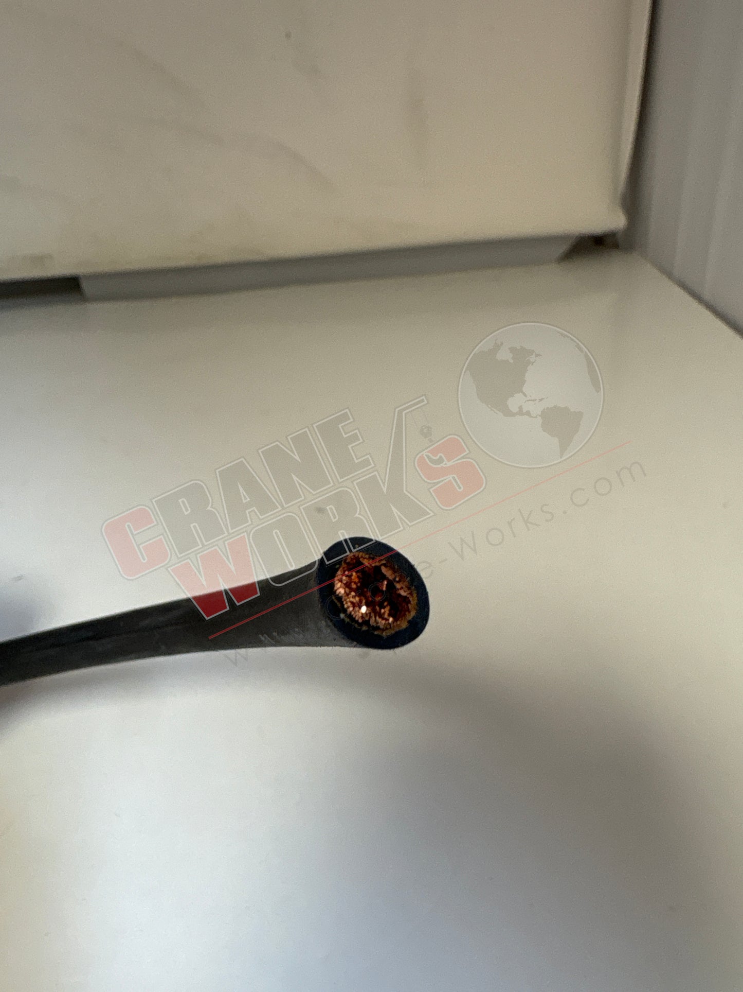 Picture of 6948K92, a  New Battery Wire 4G, angle 2.