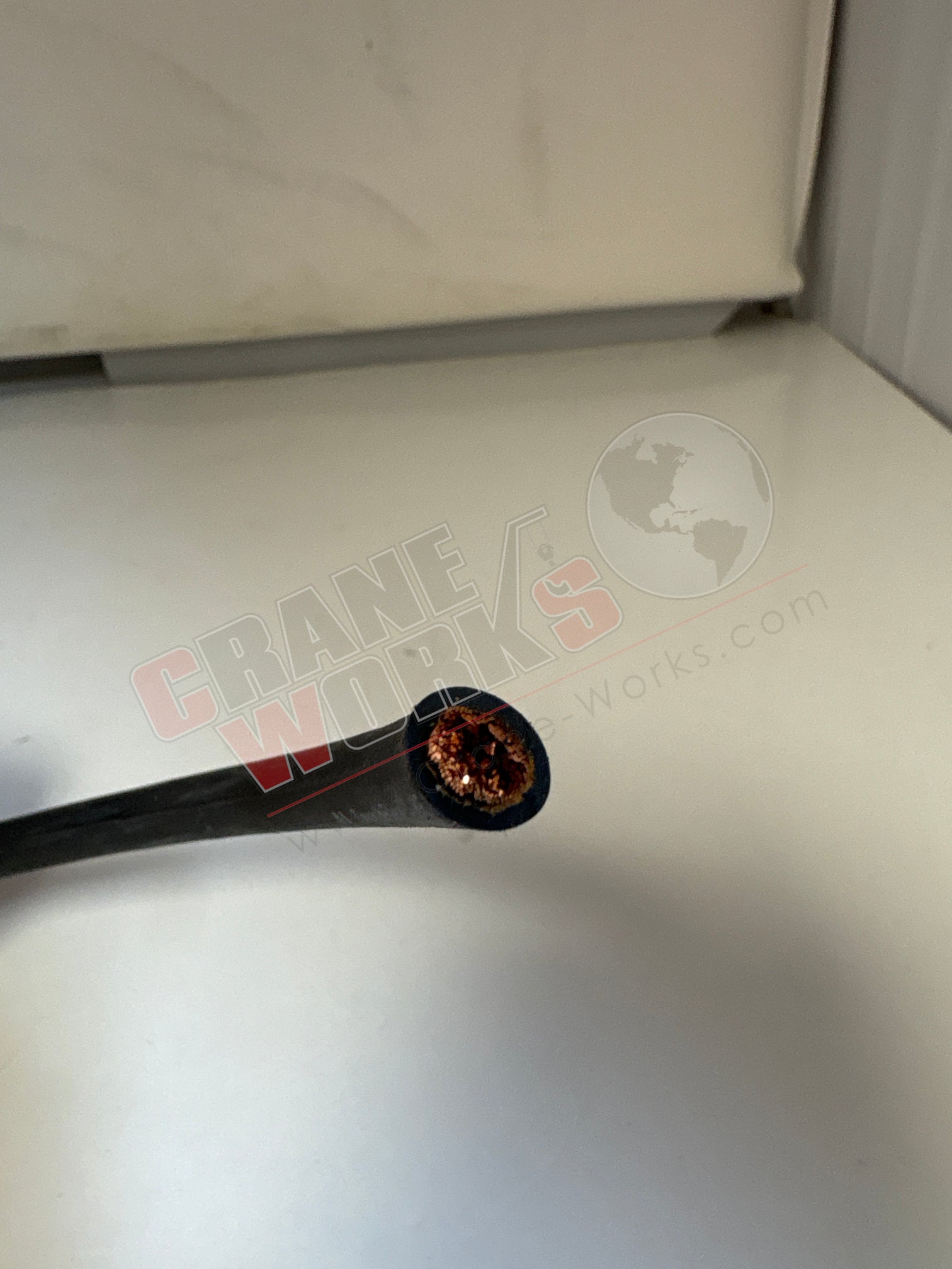 Picture of 6948K92, a  New Battery Wire 4G, angle 2.