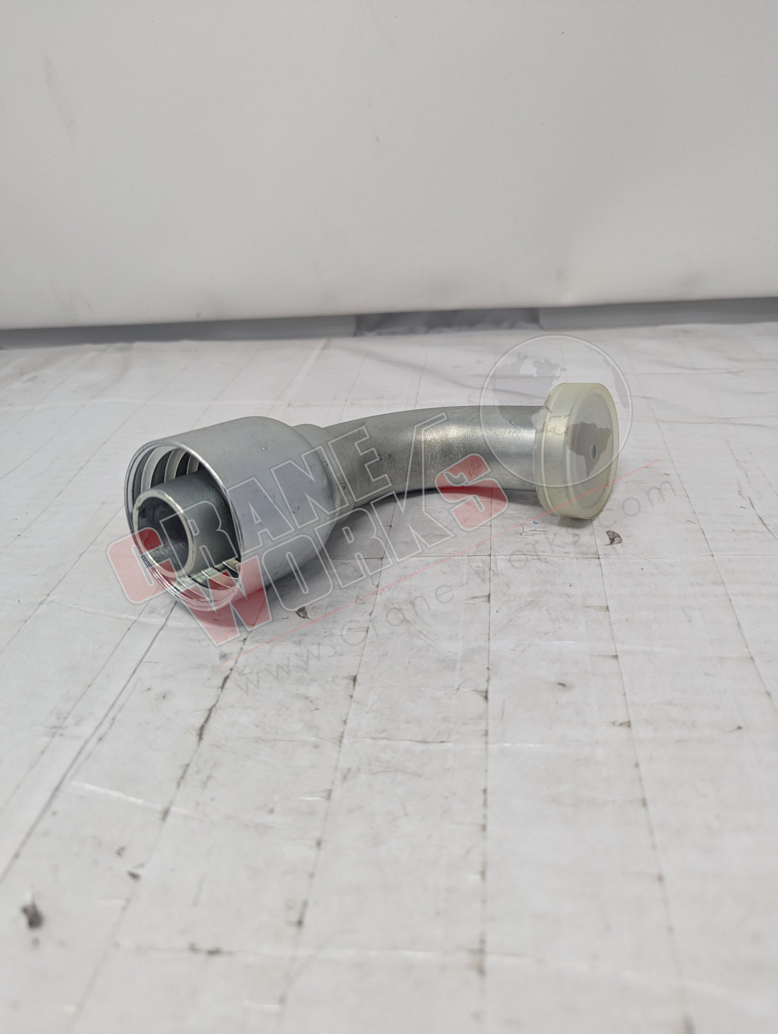 Picture of Kp46906, a  New Parkrimp 90Dg.Elb Flange,1-1/4 X1-1/4, angle 2.