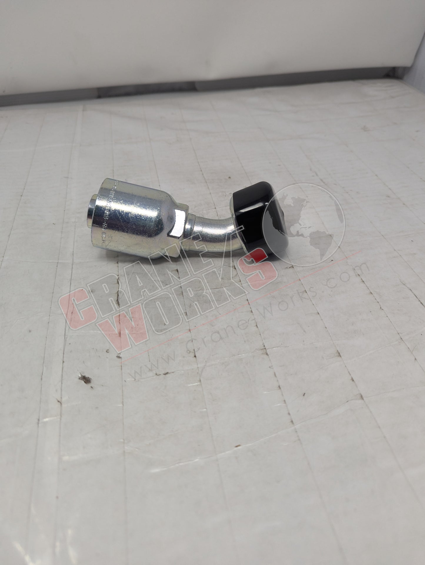 Picture of Kp80020, a  New 1" Tube X 1" Hose, 45 Dg.Seal-Lok Elbow, angle 5.
