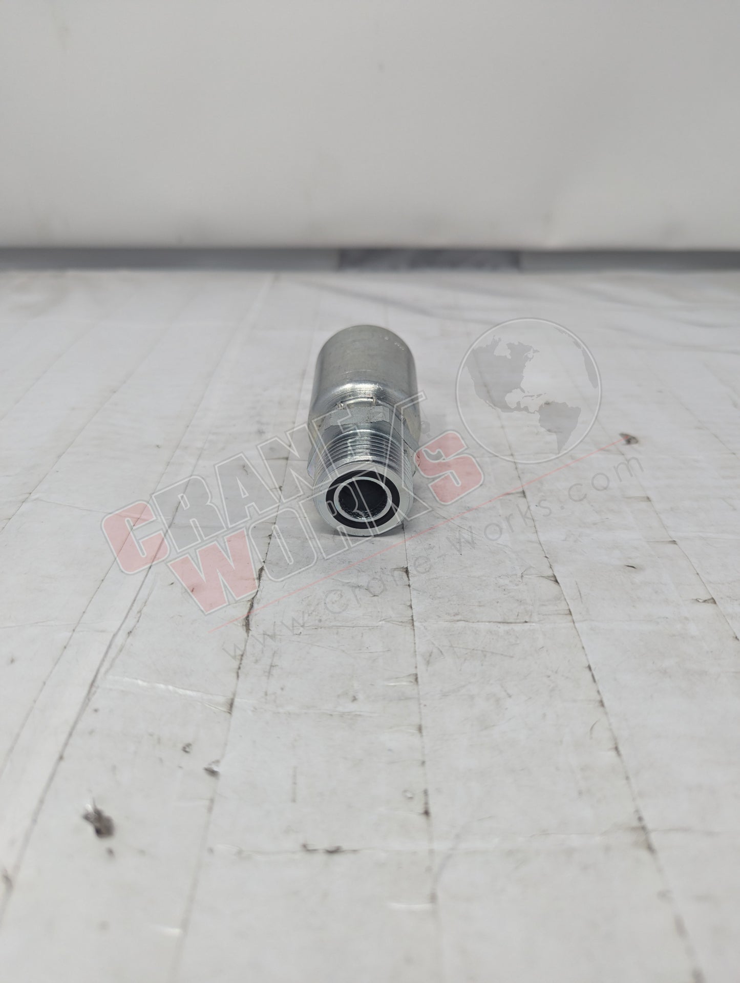 Picture of Ph1J077-12-12, a  New 3/4 M Ffor X 3/4 Hose, angle 2.