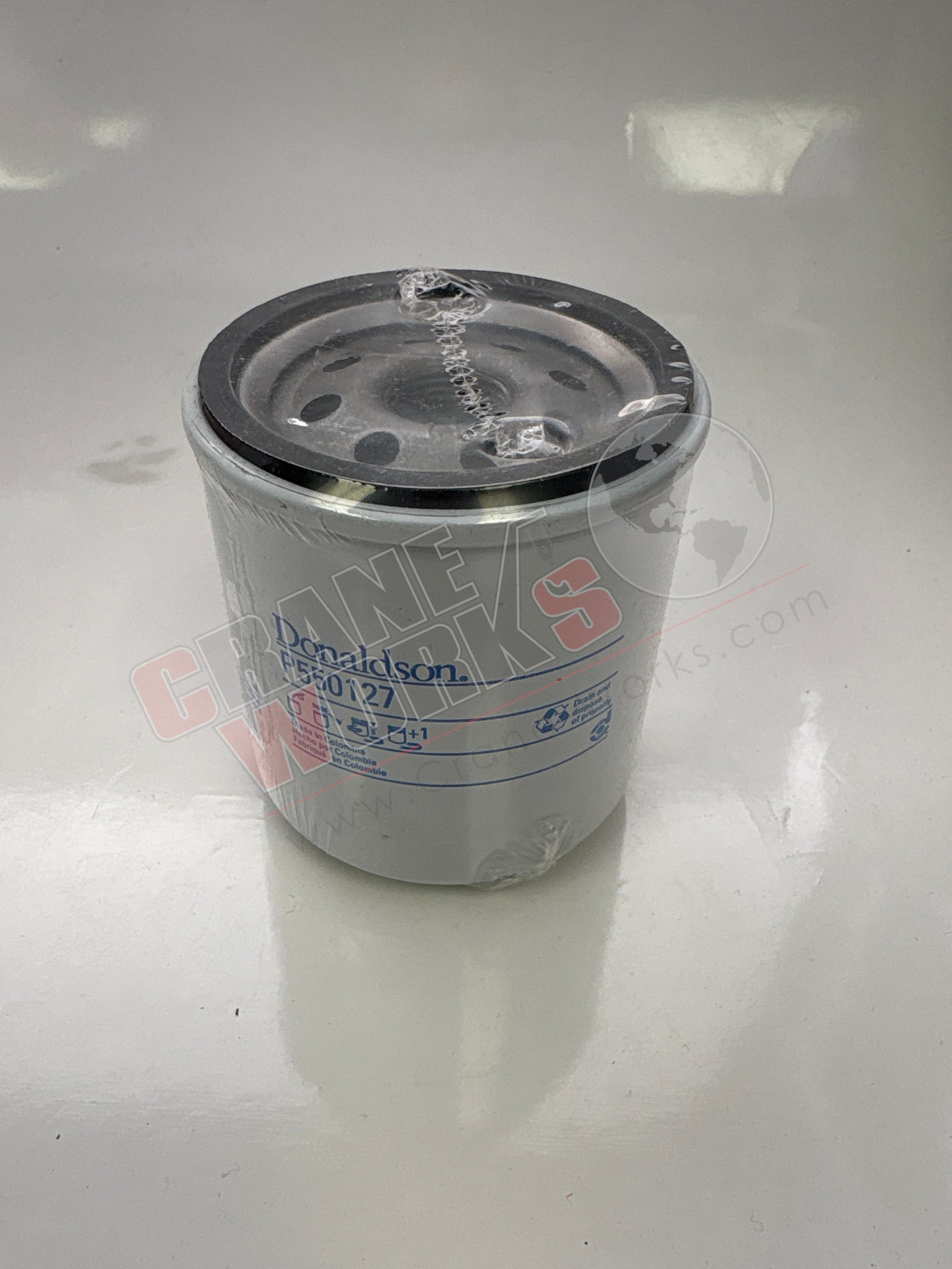 Picture of P550127, a  New Primary Spin-On Fuel Filter.