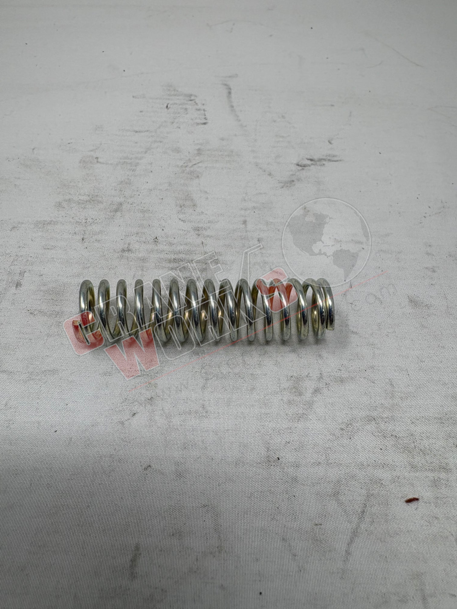 Picture of 70146096, a  New Spring 5/8 X2.5X14Ga, angle 3.