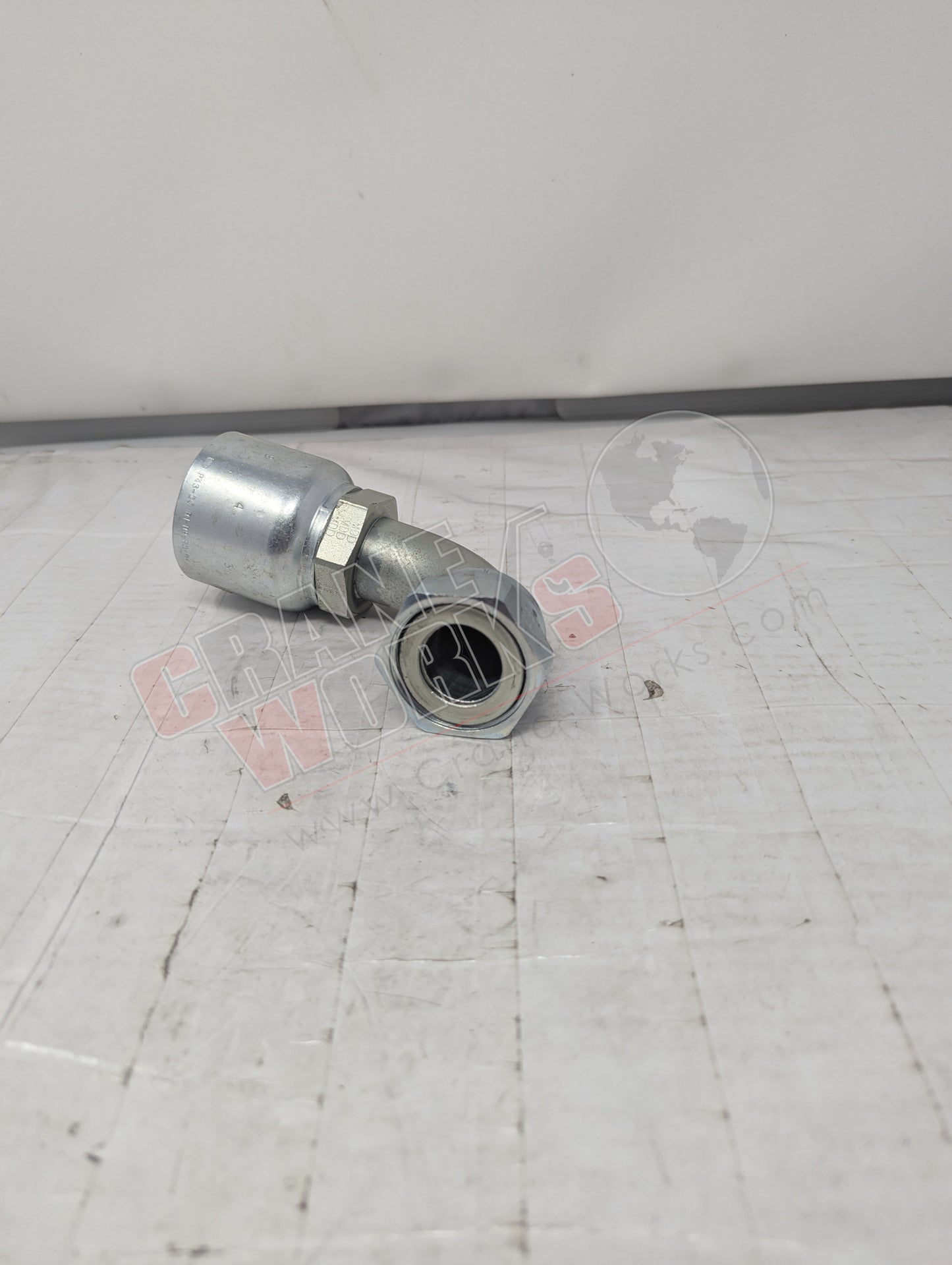 Picture of Ph1J743-20-20, a  New Hyd Hos Fem Swiv 45 Deg Elb 1.25 Id, 20 Mm, 1-1/4, angle 2.