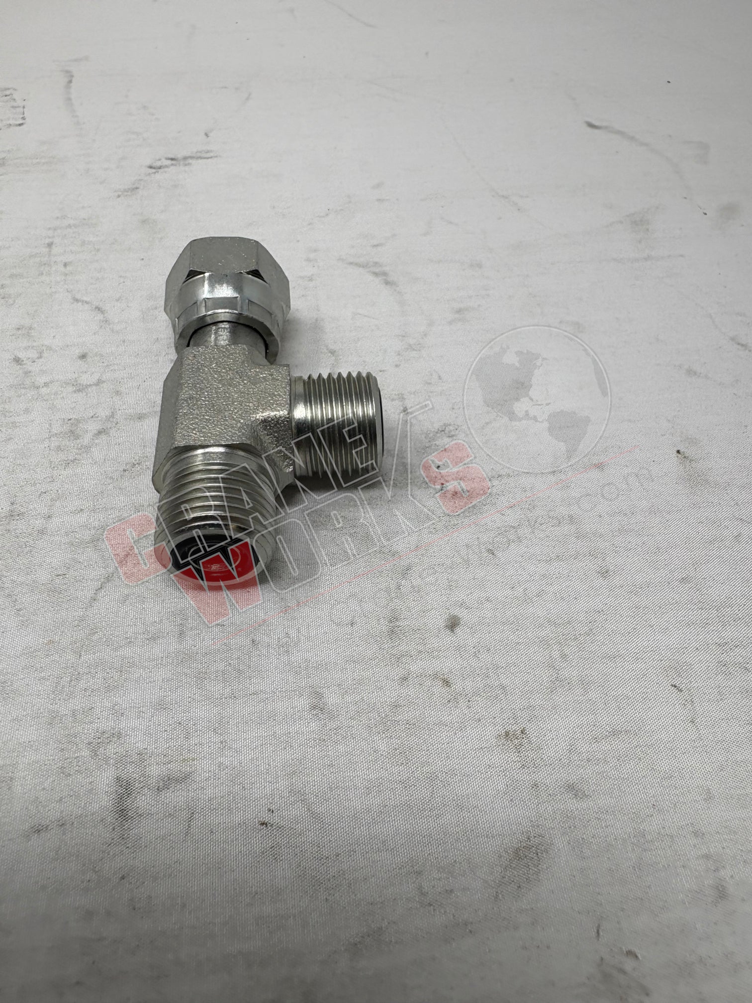 Picture of 30289.06.06, a  New Adapter; Tee Ff2114T-0606S, angle 2.