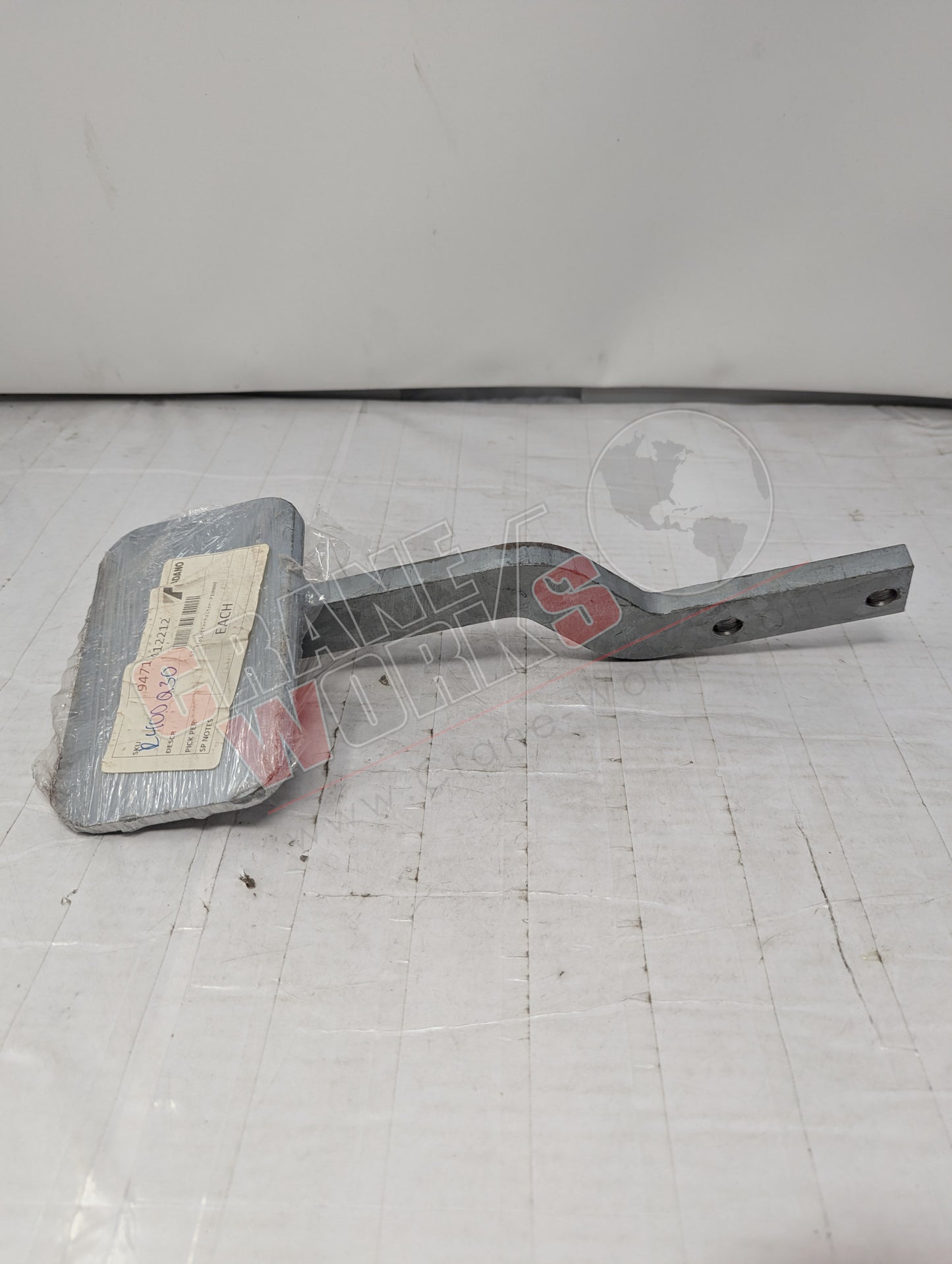 Picture of 94719412212, a  New Retainer, angle 2.