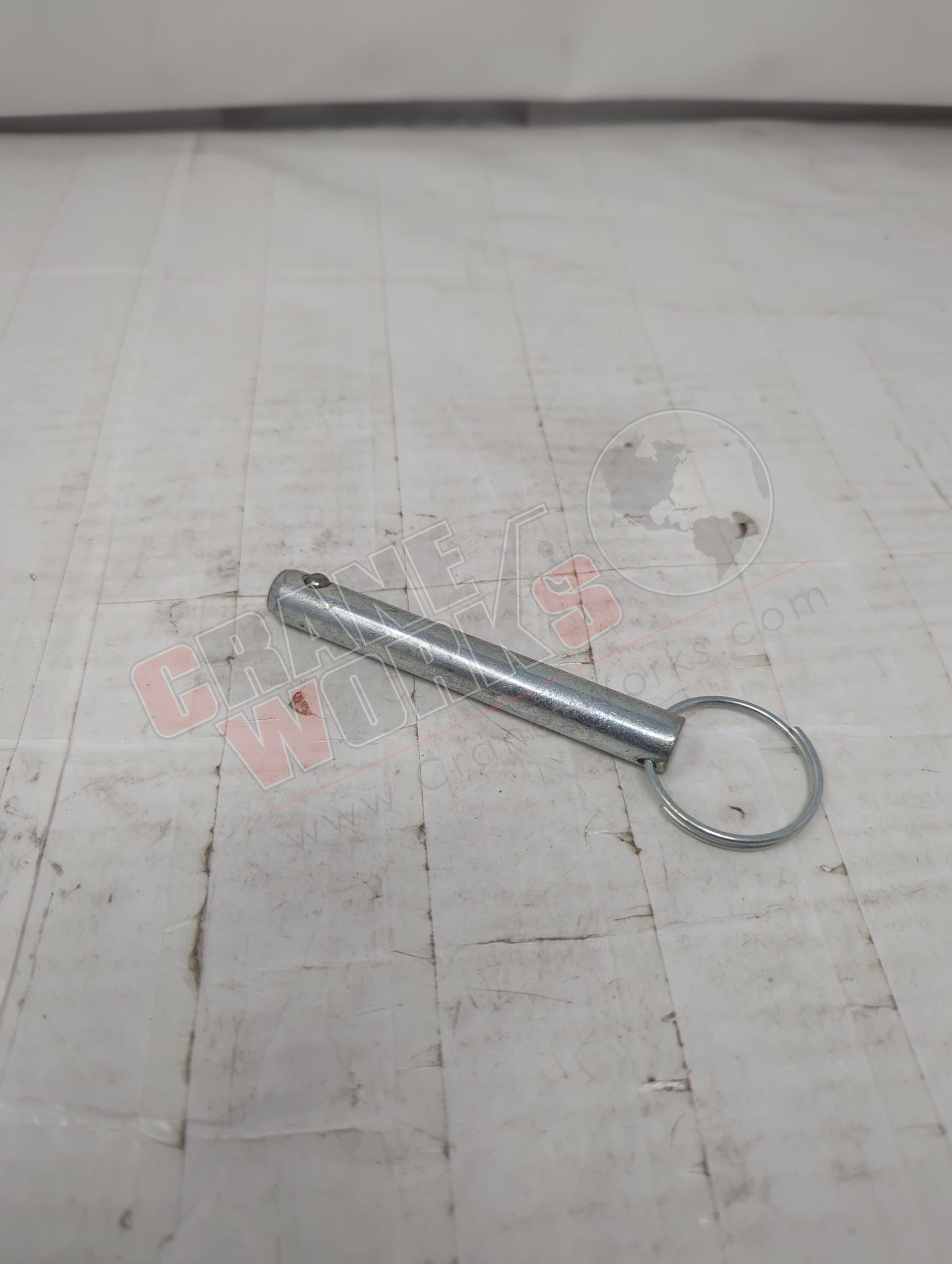 Picture of 49639, a  New 1/2" X 3" Ball Hitch Pin, angle 2.