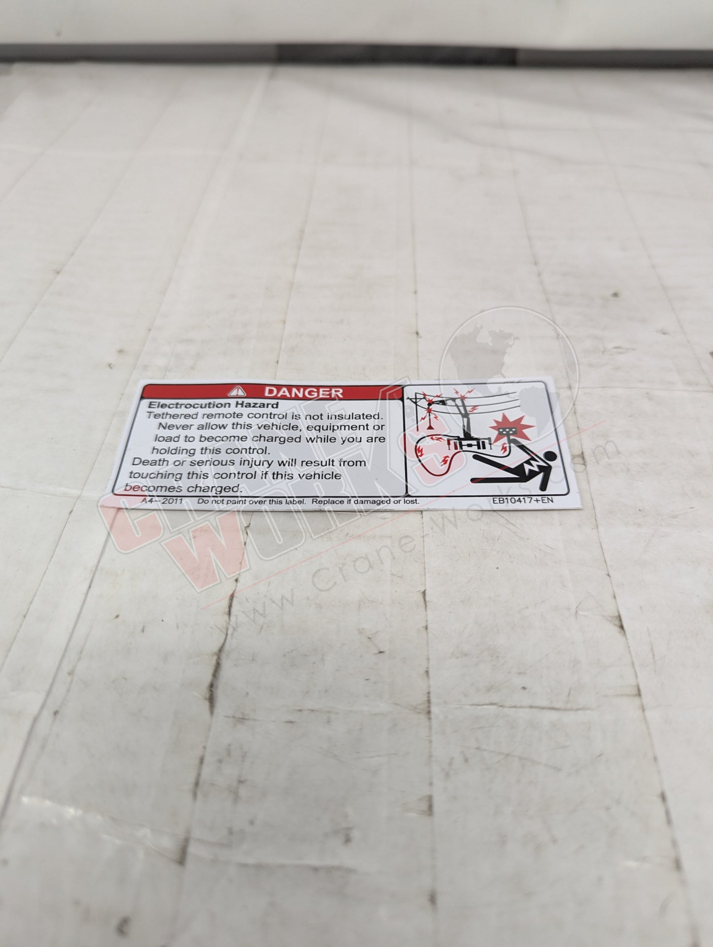 Picture of Eb10417+En, a  New Decal,A04 Tethered Remote, angle 2.