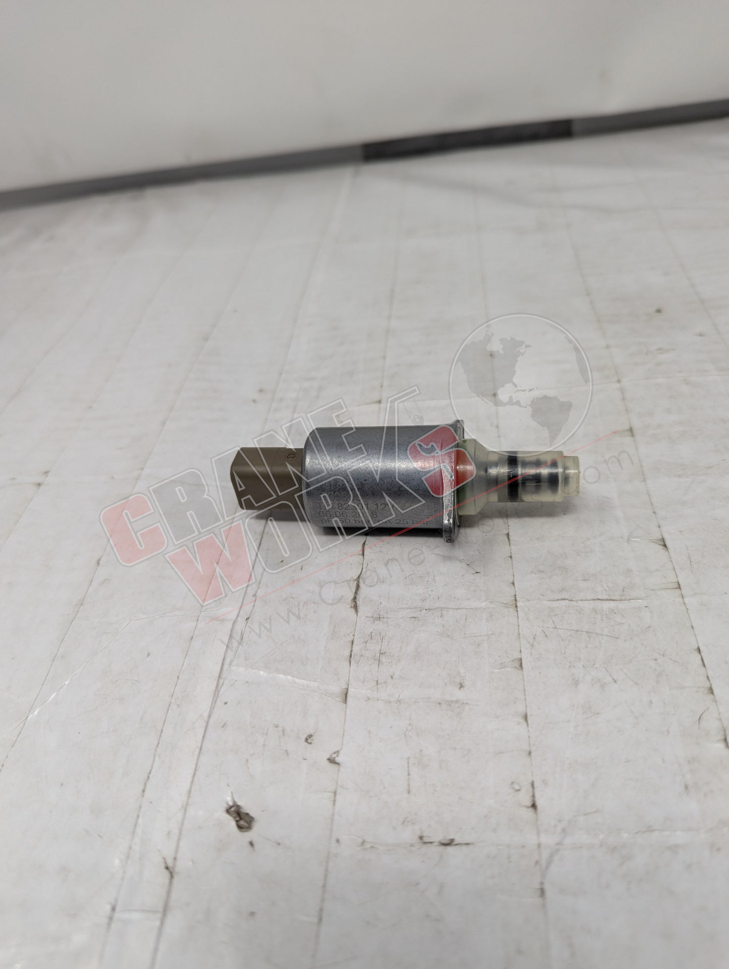 Picture of 6611144, a  New Solenoid Valve, angle 2.