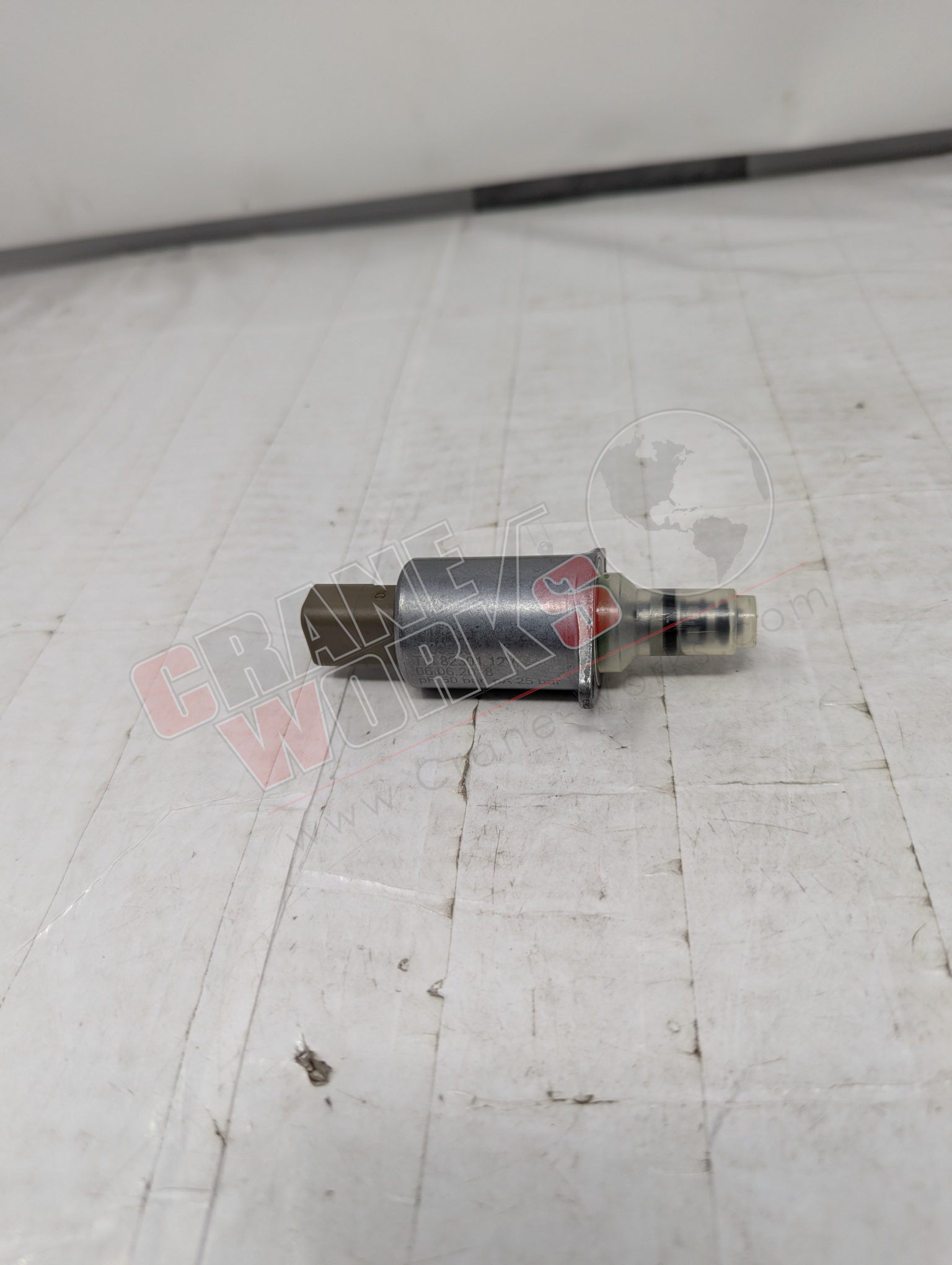 Picture of 6611144, a  New Solenoid Valve, angle 2.