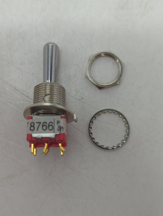 EEA4752 | New Toggle Switch