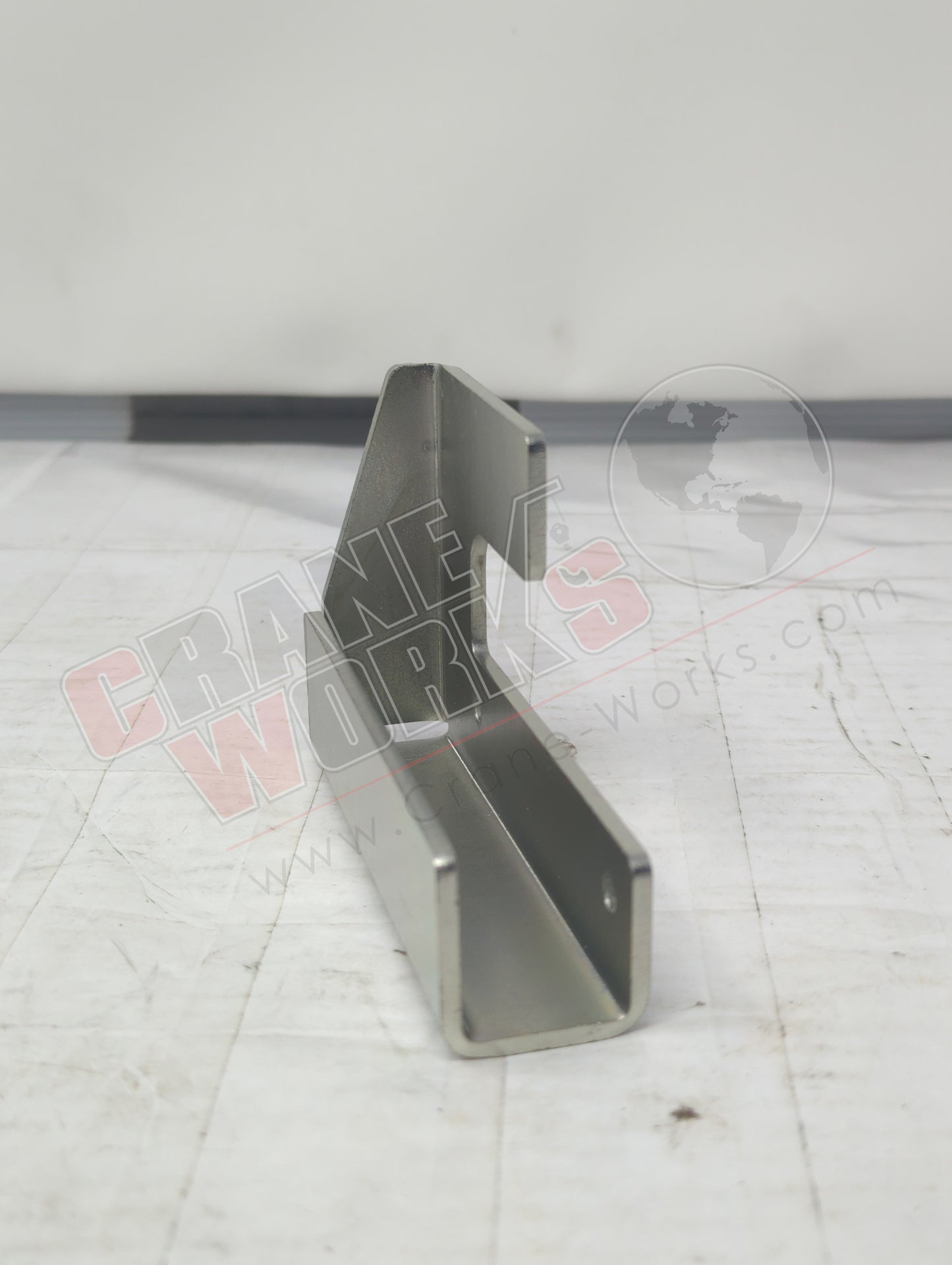 322469 | New Carter / Bracket