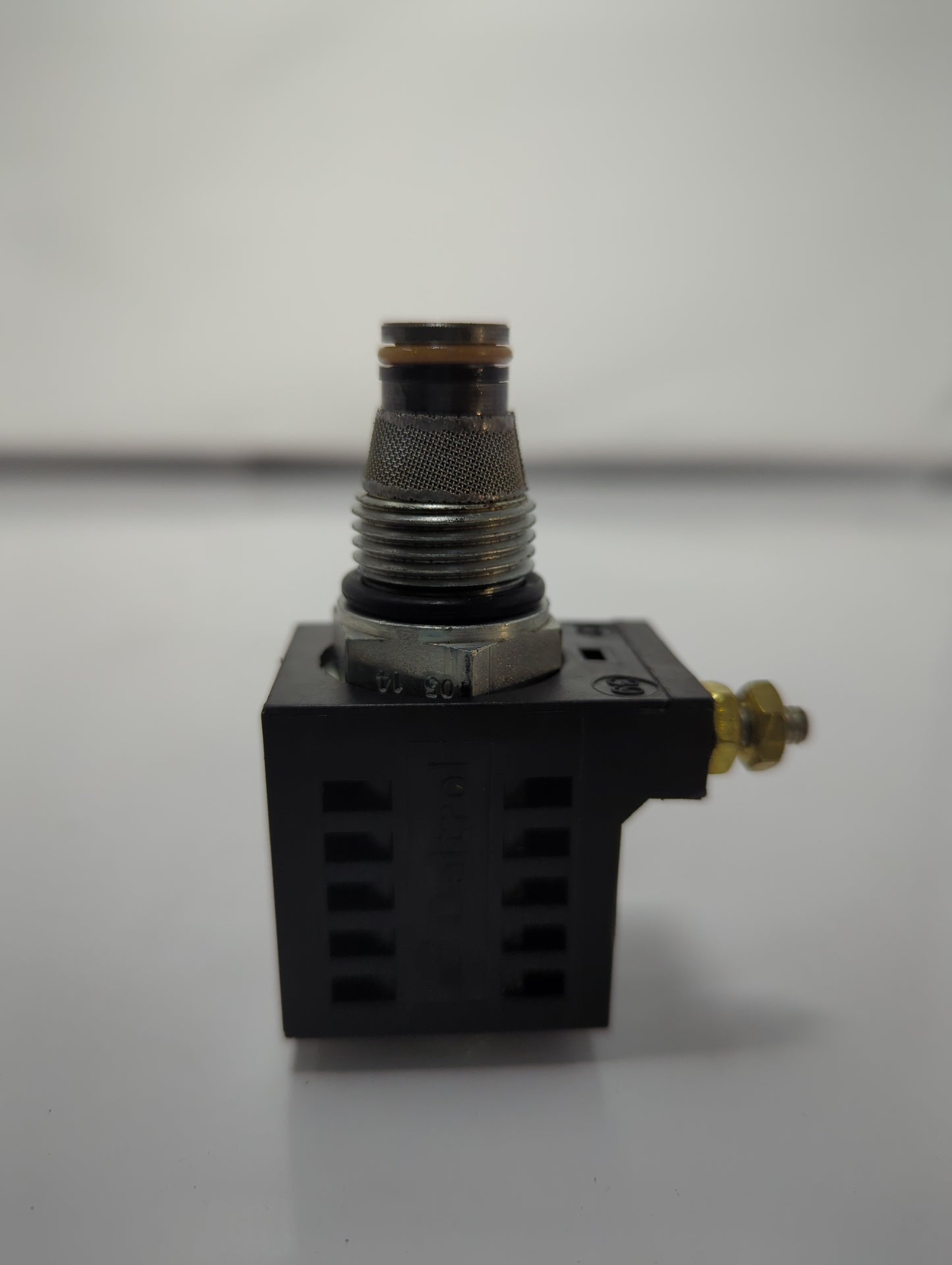 A-176314 | New Valve & Coil For Mod
