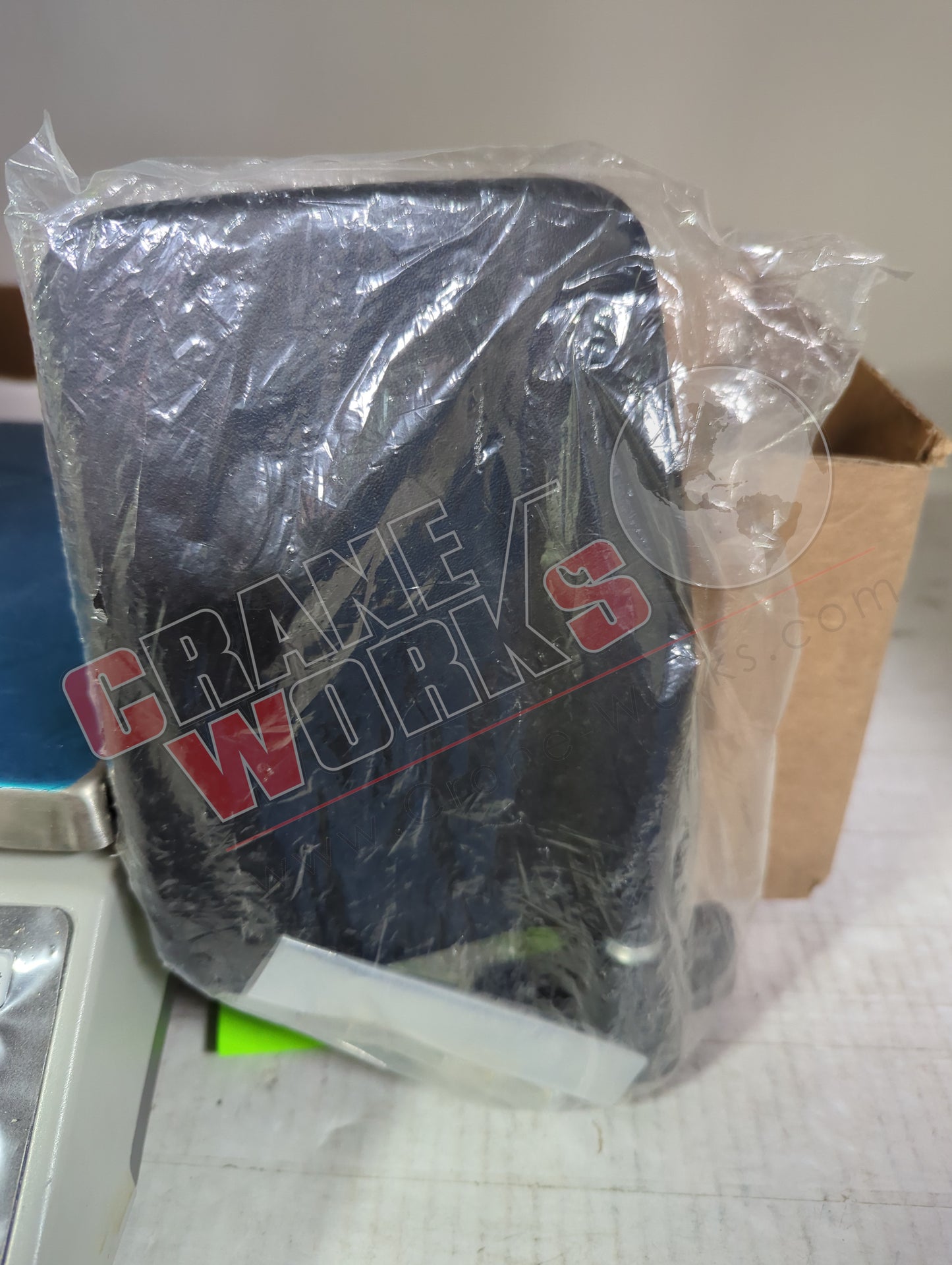 1-16520-1520 | New Curb Side Mirror Assembly