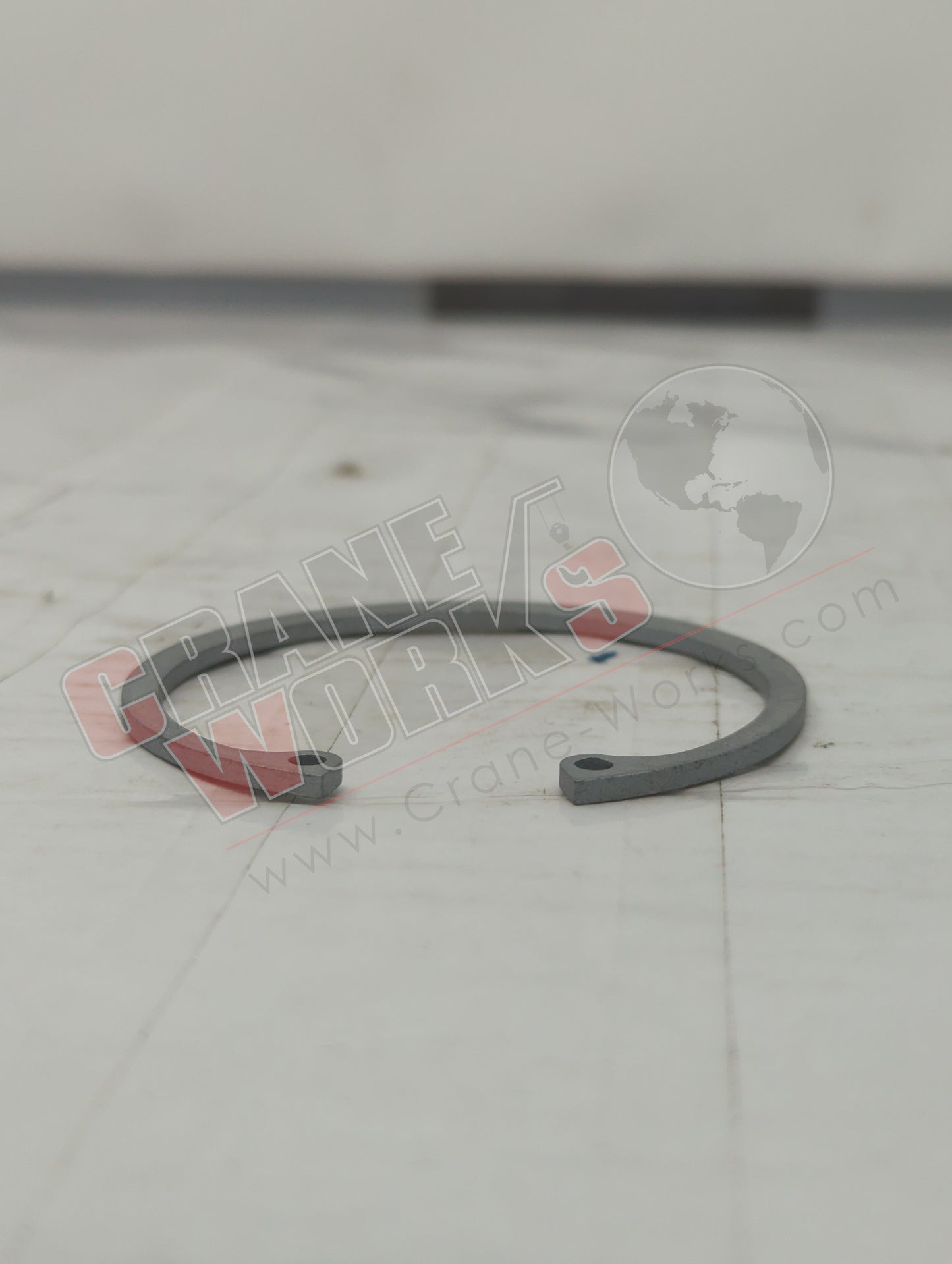 33190 | New Circlip Din 472