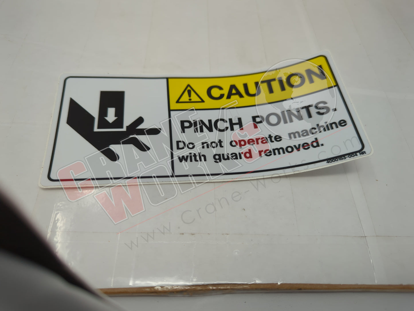 4000153.004 | New Decal Caution Do Not Operate Guard Roved Pinch