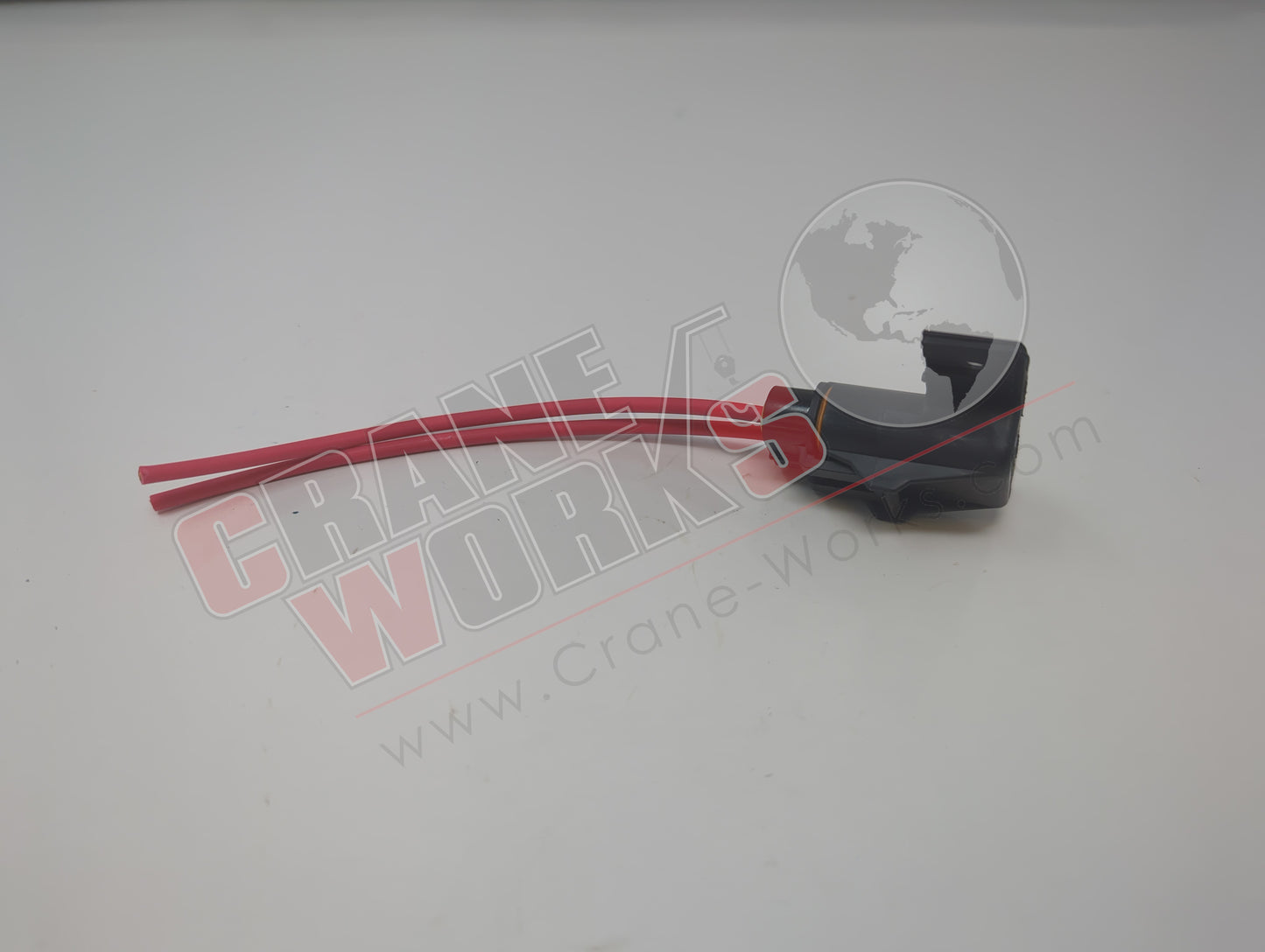 Picture of 32324, a  New Fuse Holder Without Fuse.